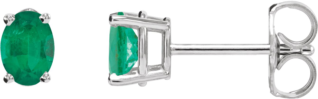 Oval 4-Prong Lightweight Stud Earrings 
