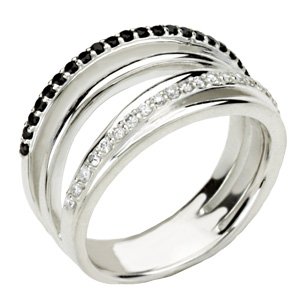 Accented Criss-Cross Ring