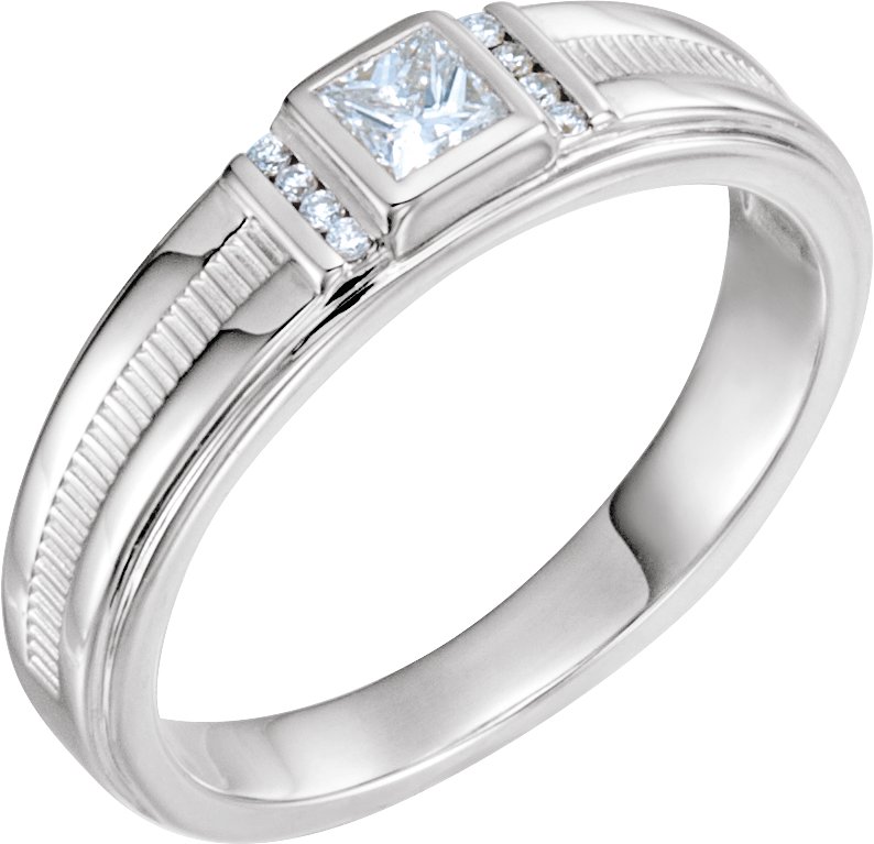Accented Ring