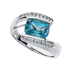 Accented Bypass Ring
