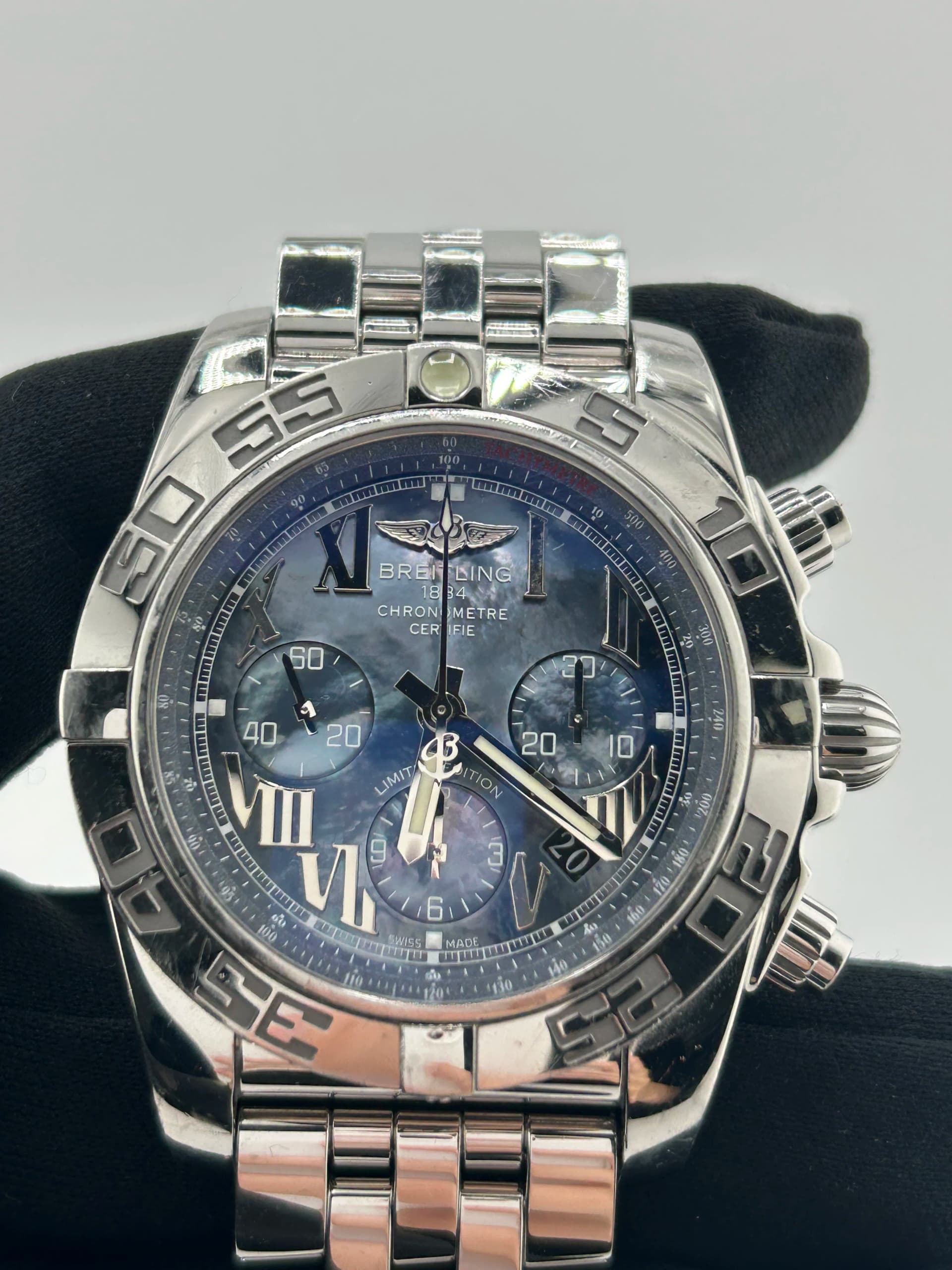 Breitling Chromomat 01, view 4
