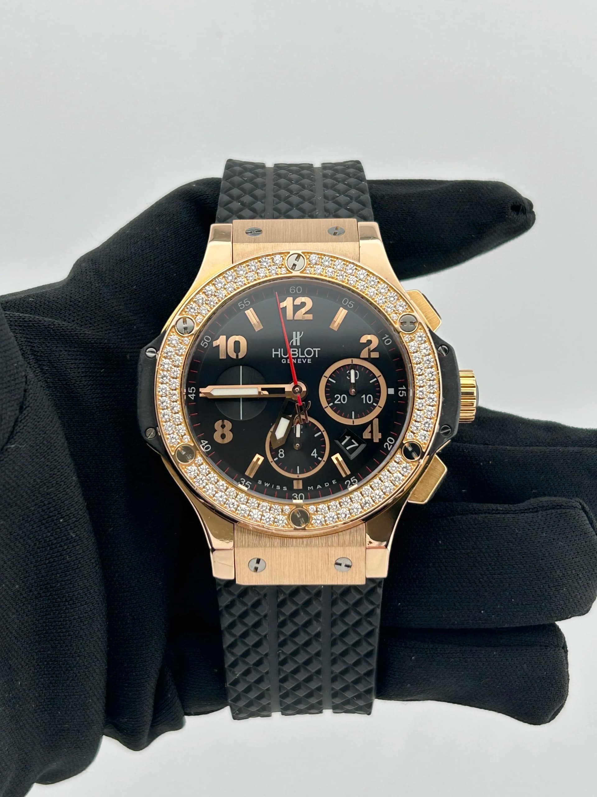 Hublot Big Bang Red Gold, view 3