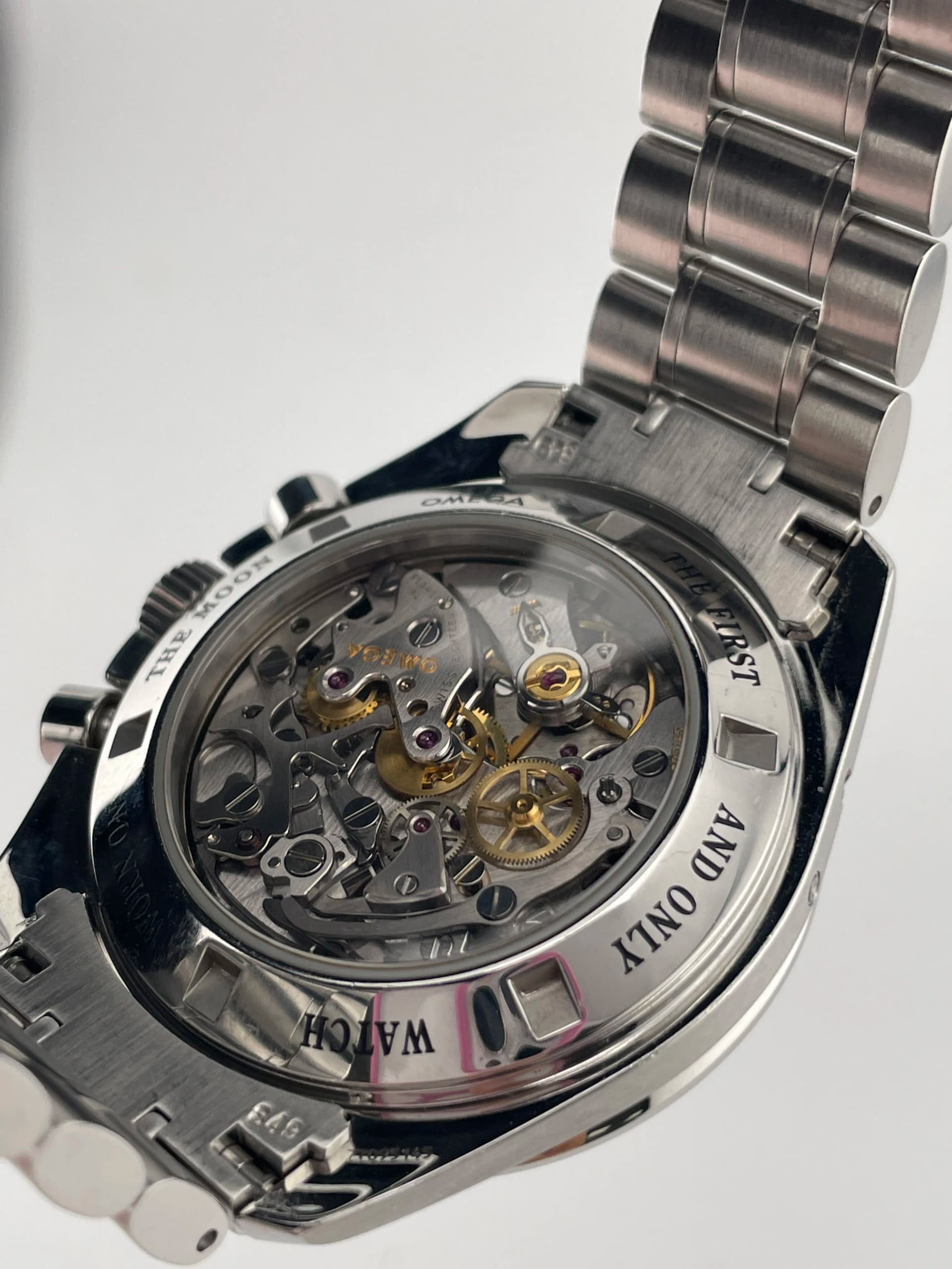 Omega Speedmaster Professional Moonwatch, view 5
