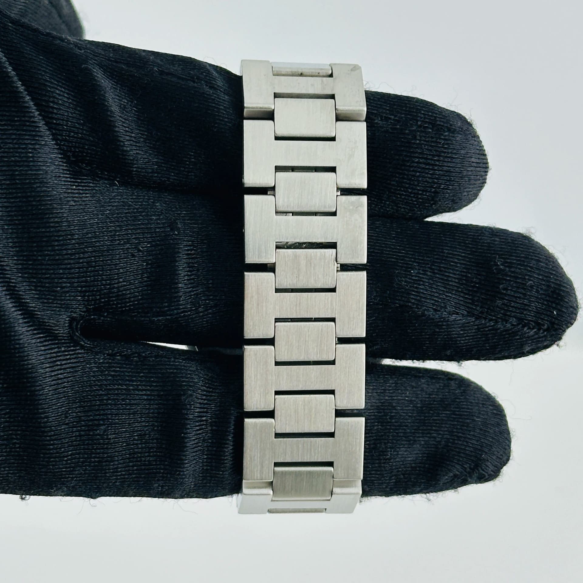 Cartier Pasha C, view 4