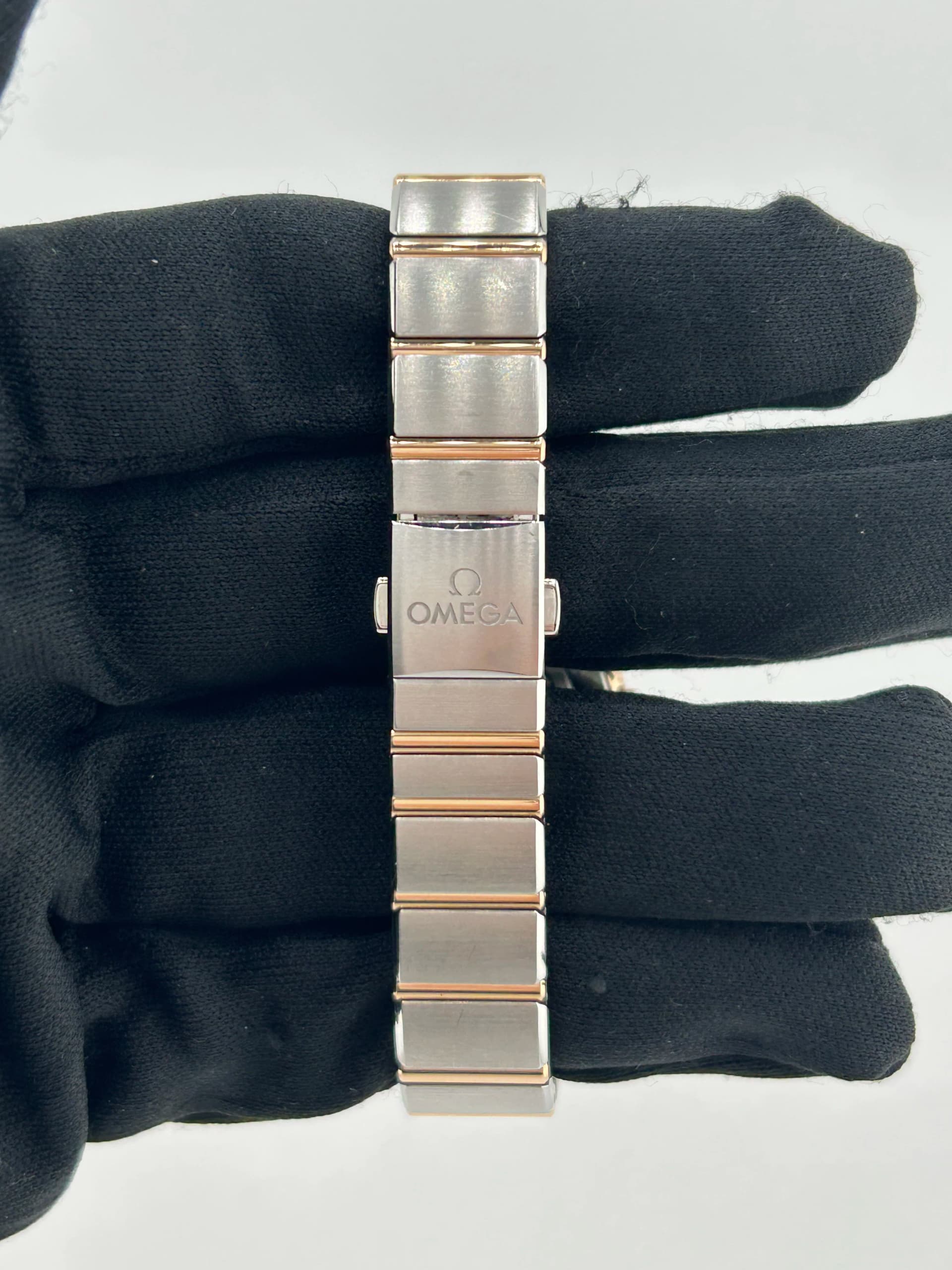 Omega Constellation, view 5