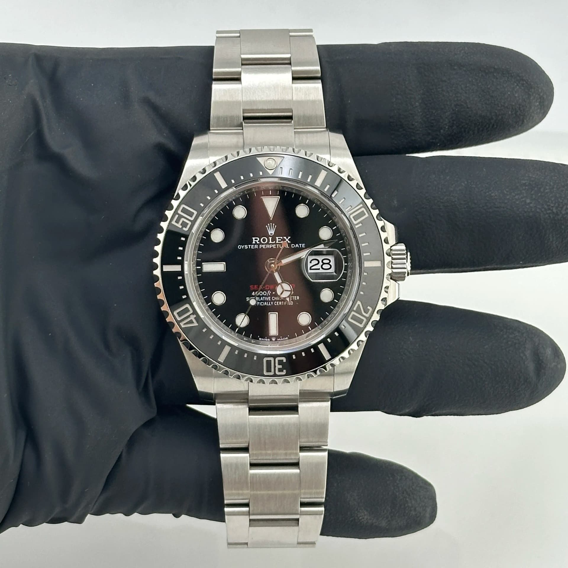 Rolex Sea-Dweller, view 3