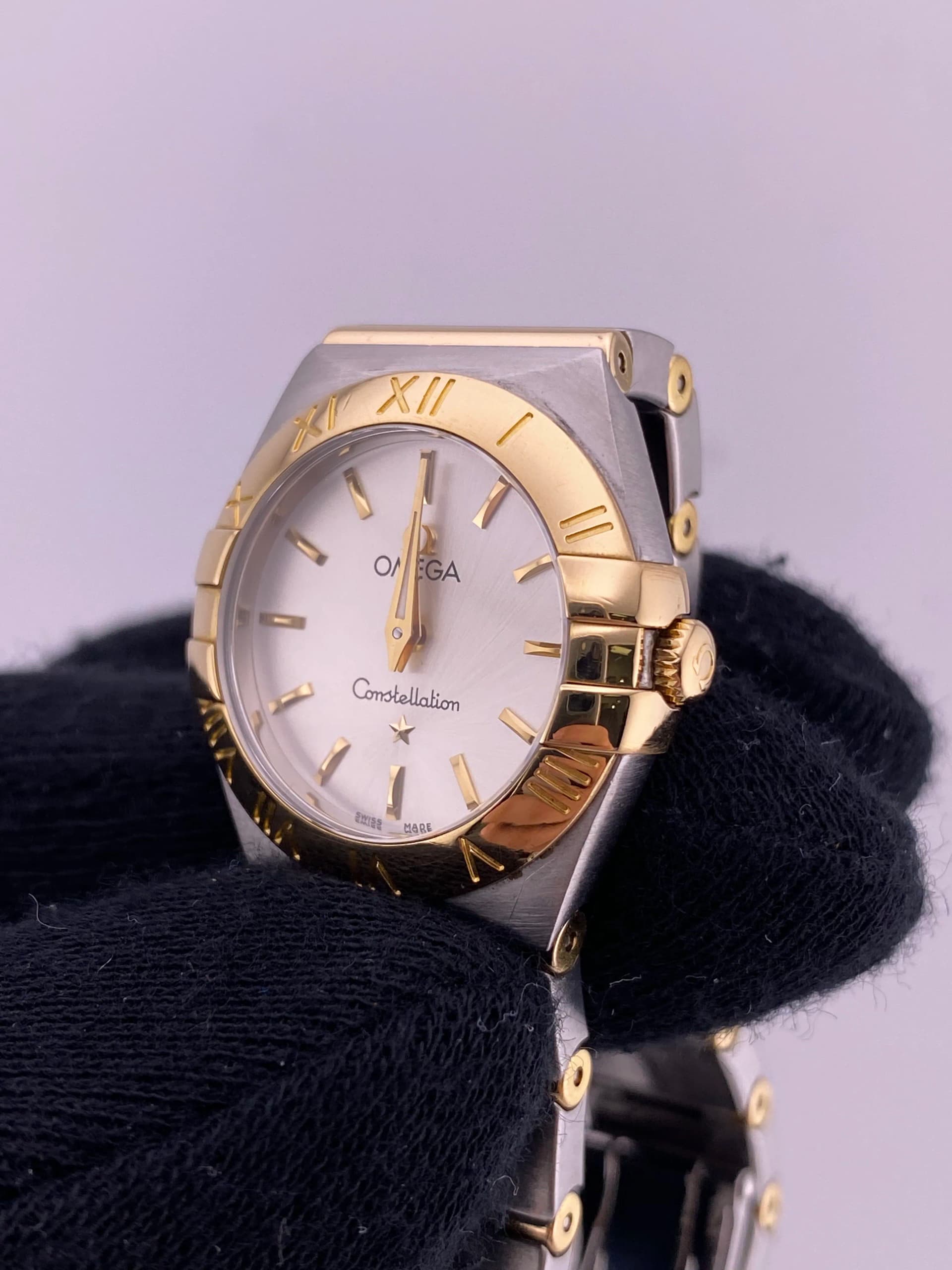 Omega Constellation, view 4