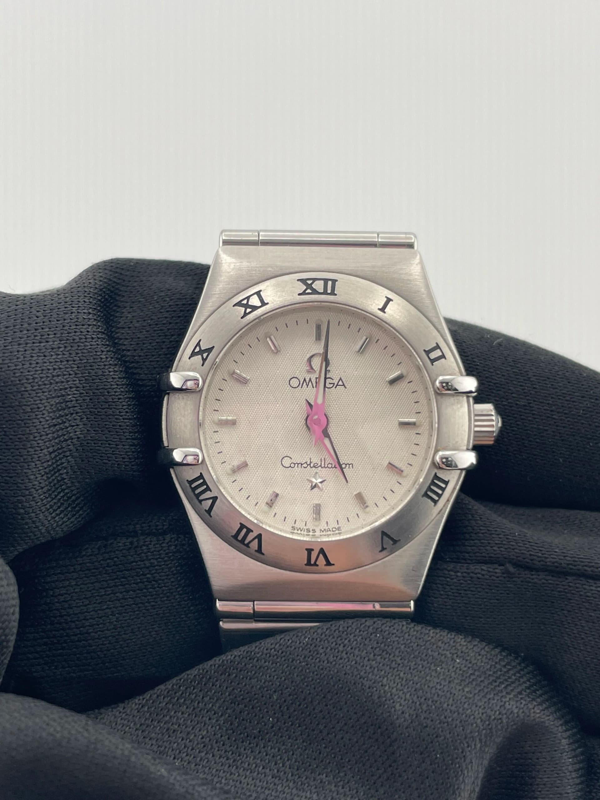 Omega Constellation, view 4
