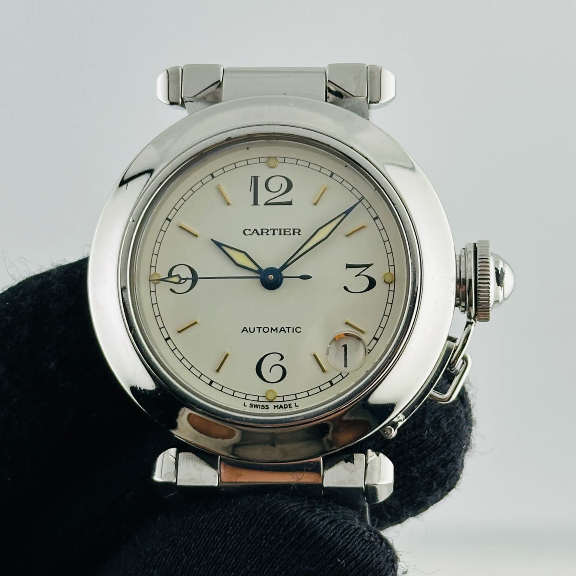 Cartier Pasha C, view 3