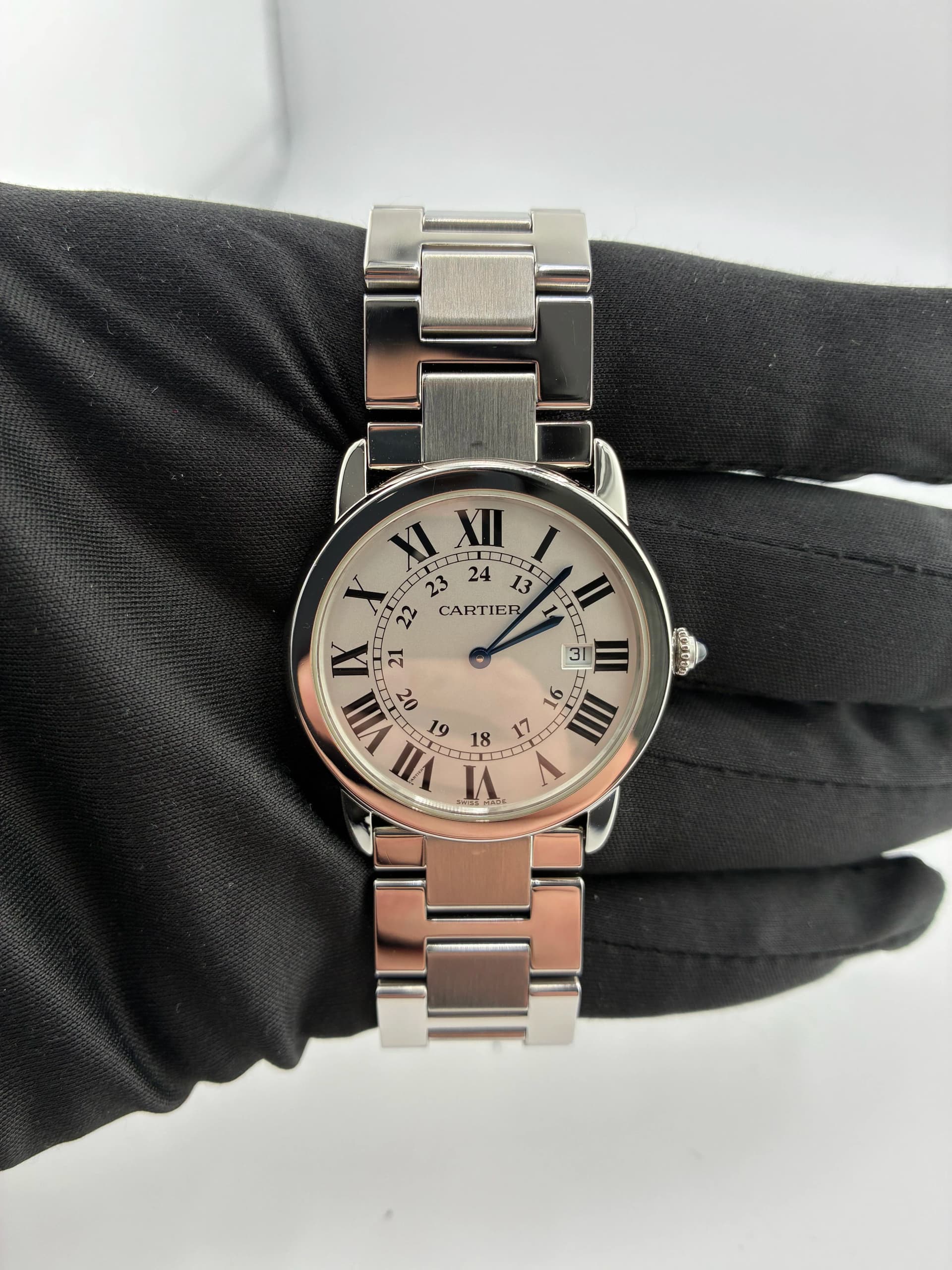 Cartier Ronde Solo, view 4