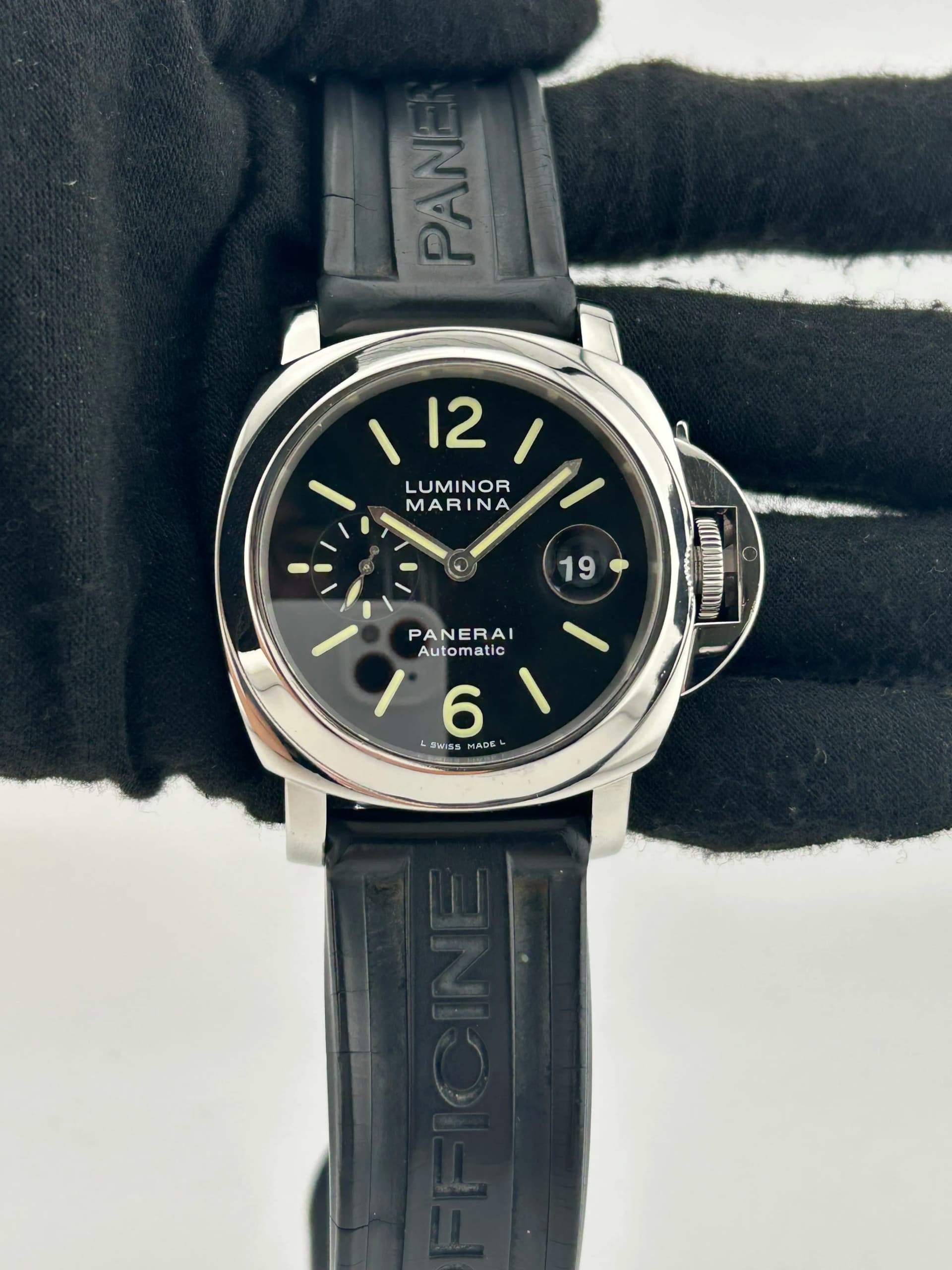 Panerai Luminor Marina, view 3