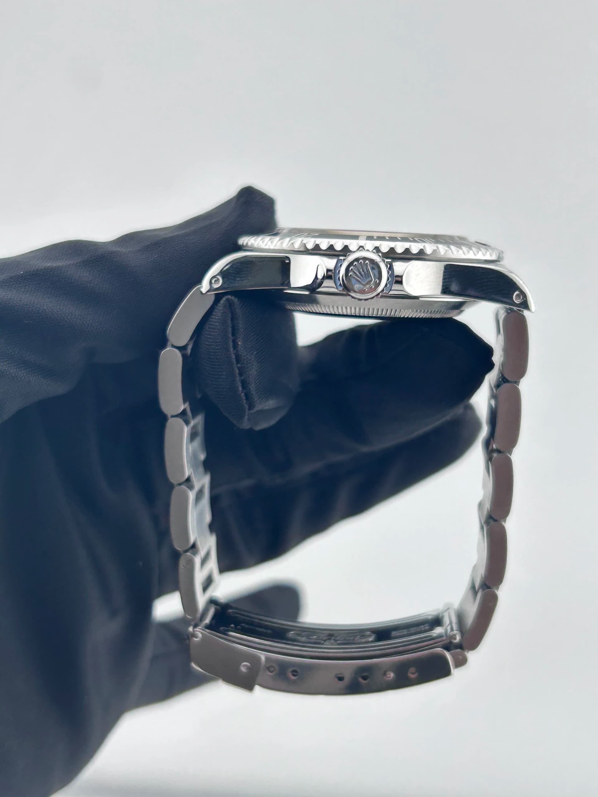 Rolex Submariner, view 5