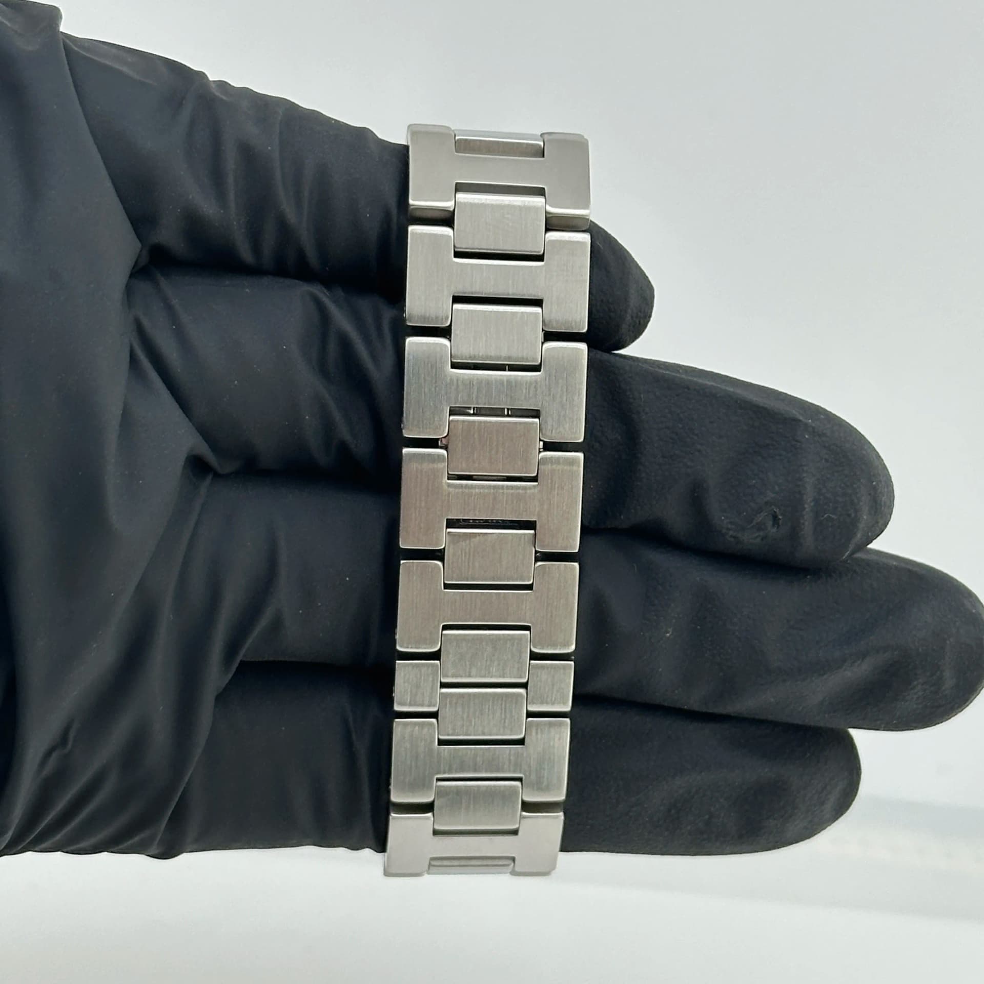 Cartier Pasha C, view 5