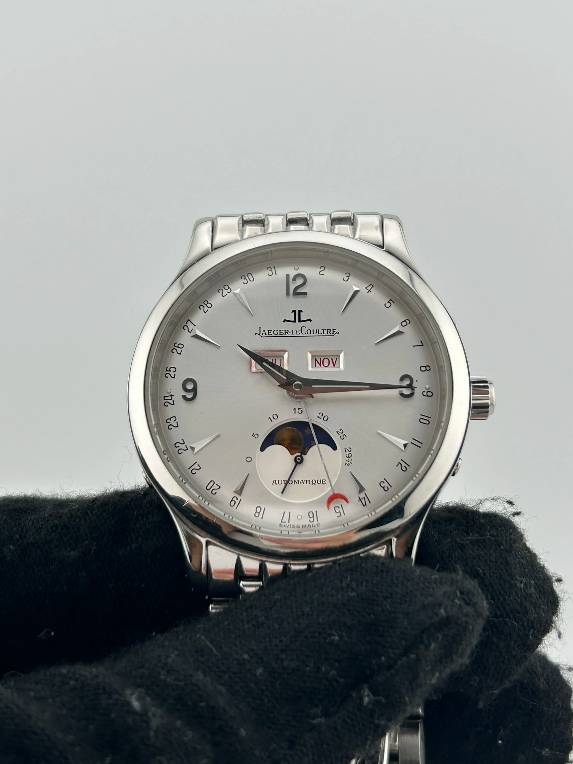 Jaeger-LeCoultre Master Moon/master Calendar, view 4