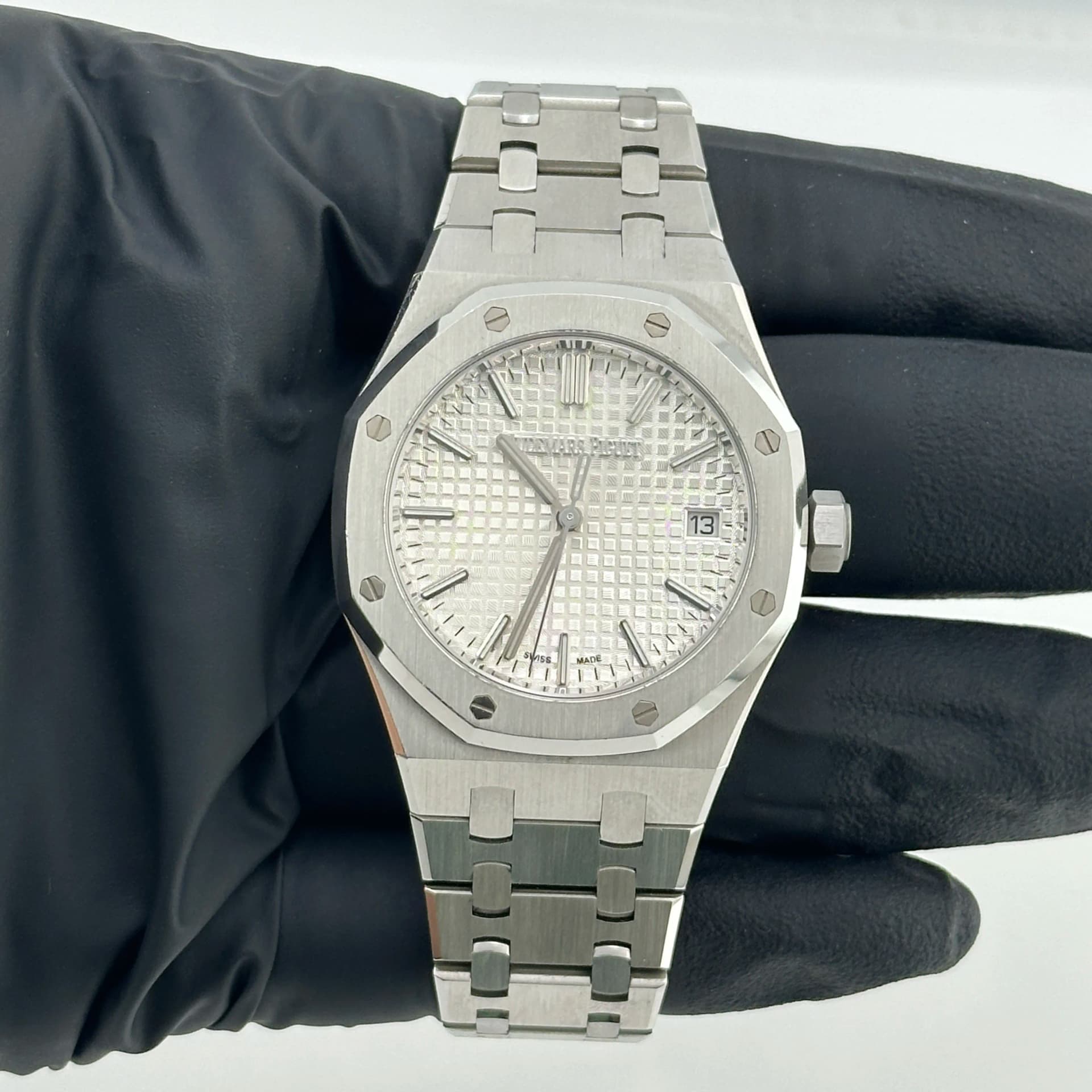 Audemars Piguet Royal Oak Selfwinding, view 3
