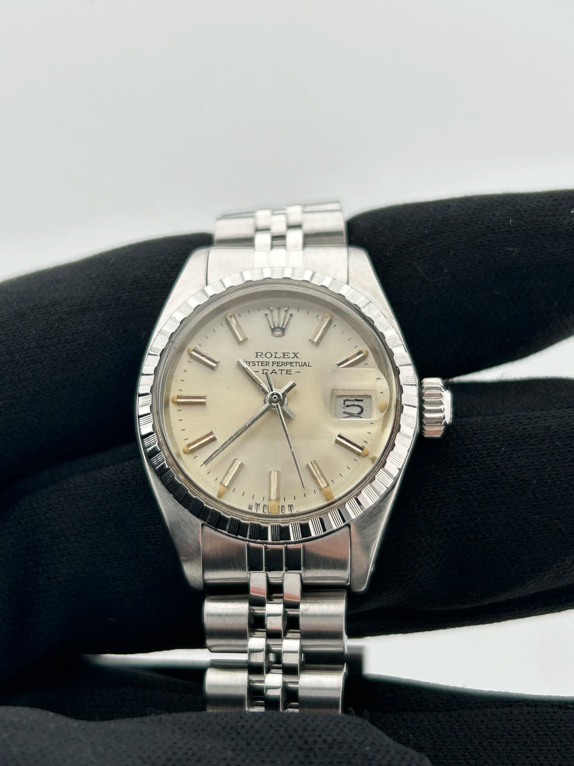 Rolex Oysterdate, view 4