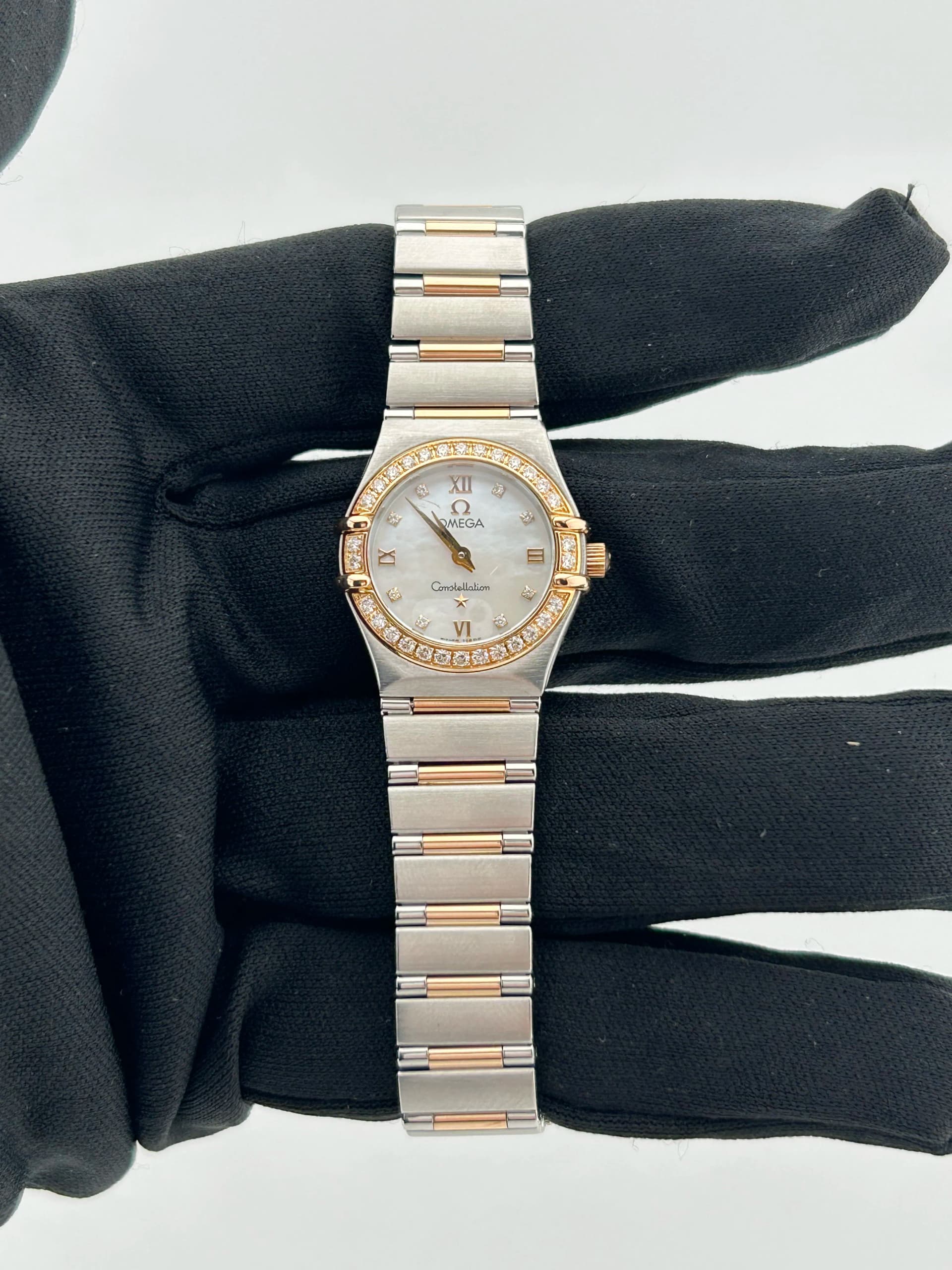 Omega Constellation Mini, view 3