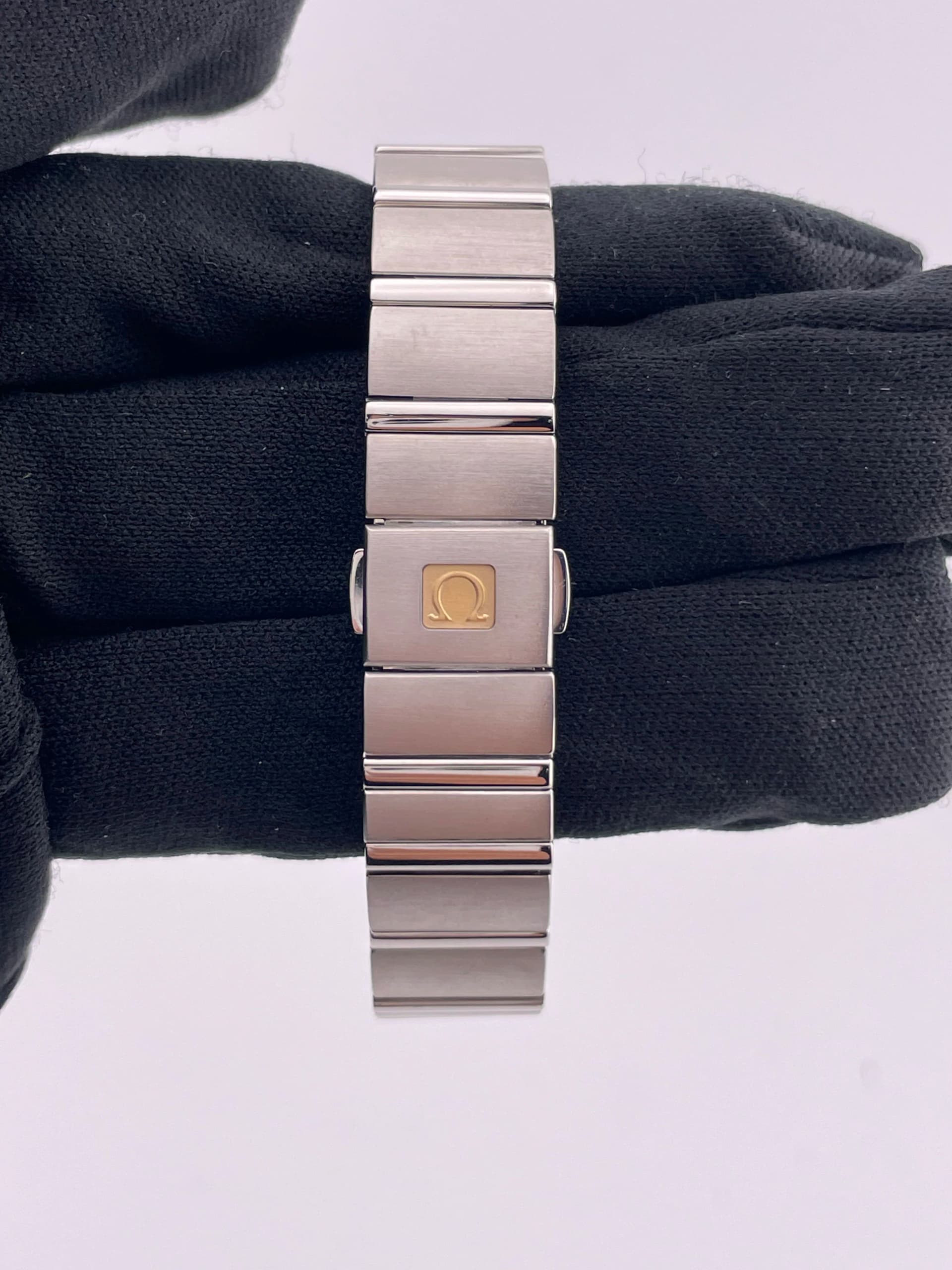 Omega Constellation, view 5