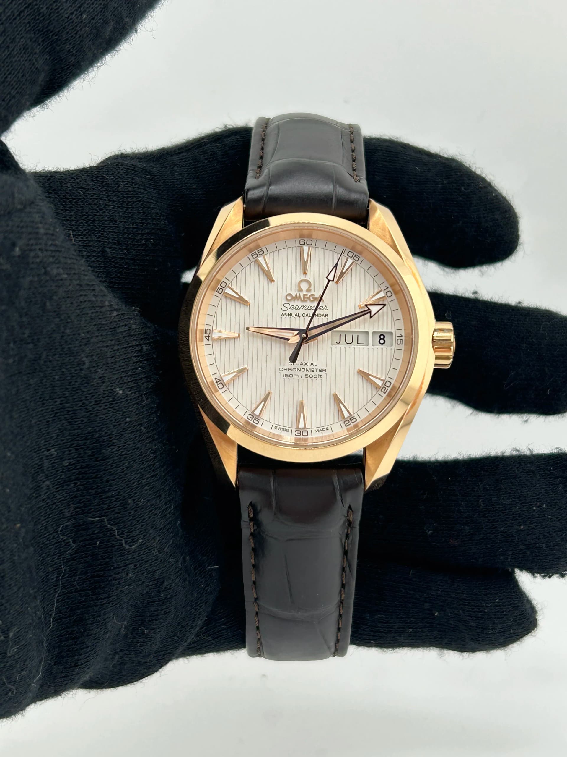 Omega Seamaster, view 3