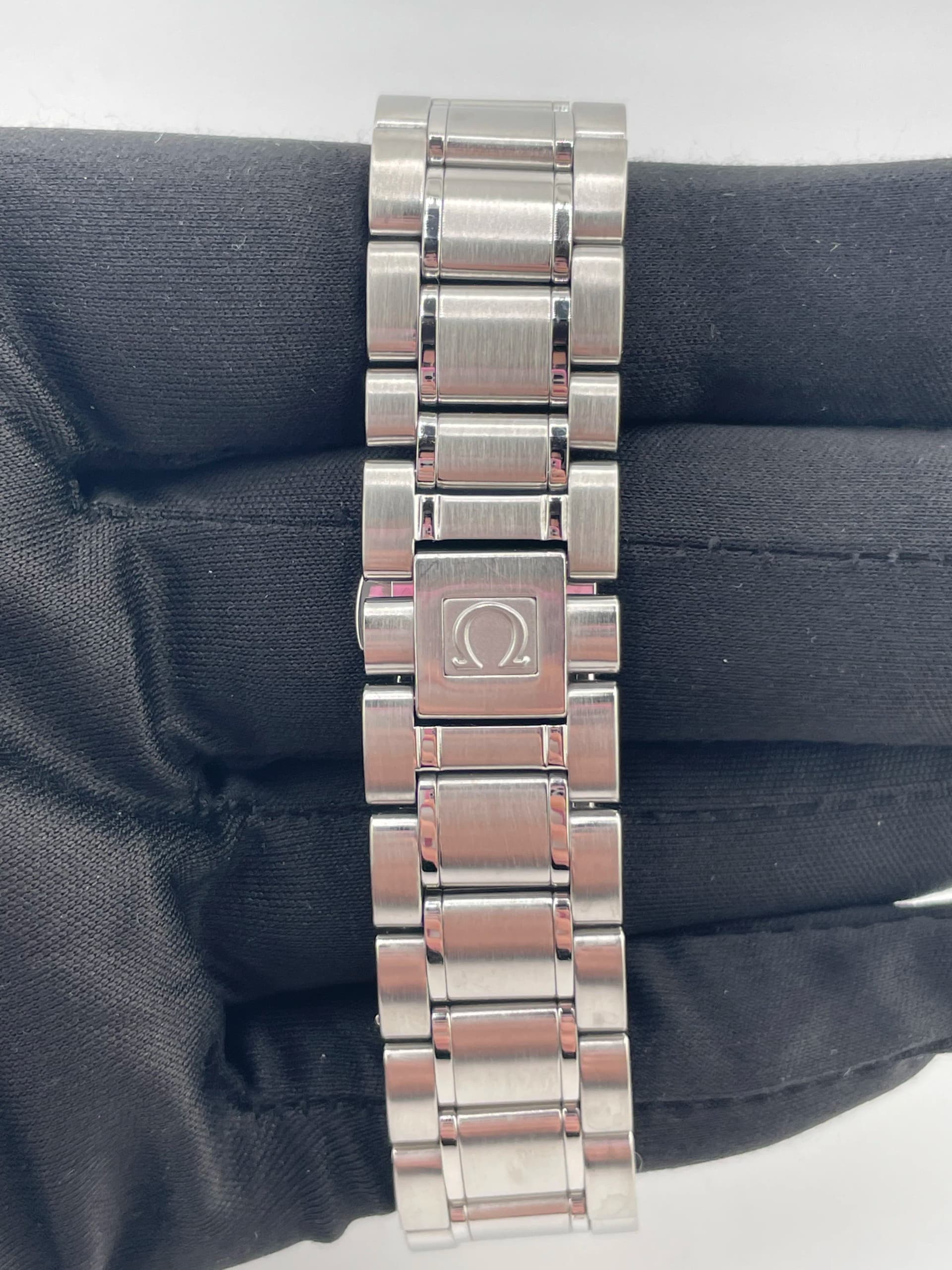 Omega Speedmaster Racing, view 5