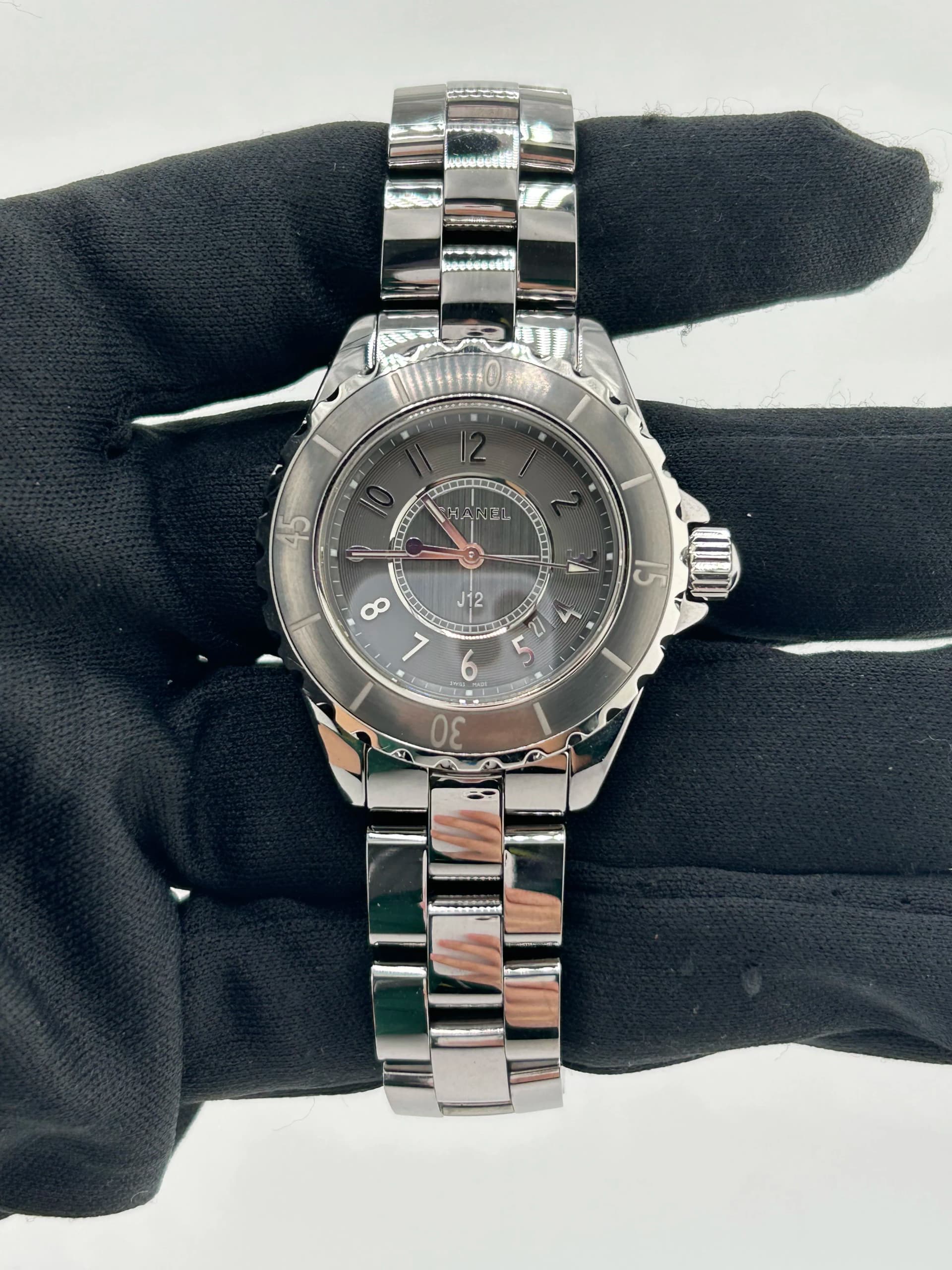 Chanel J12 Chromatic, view 3