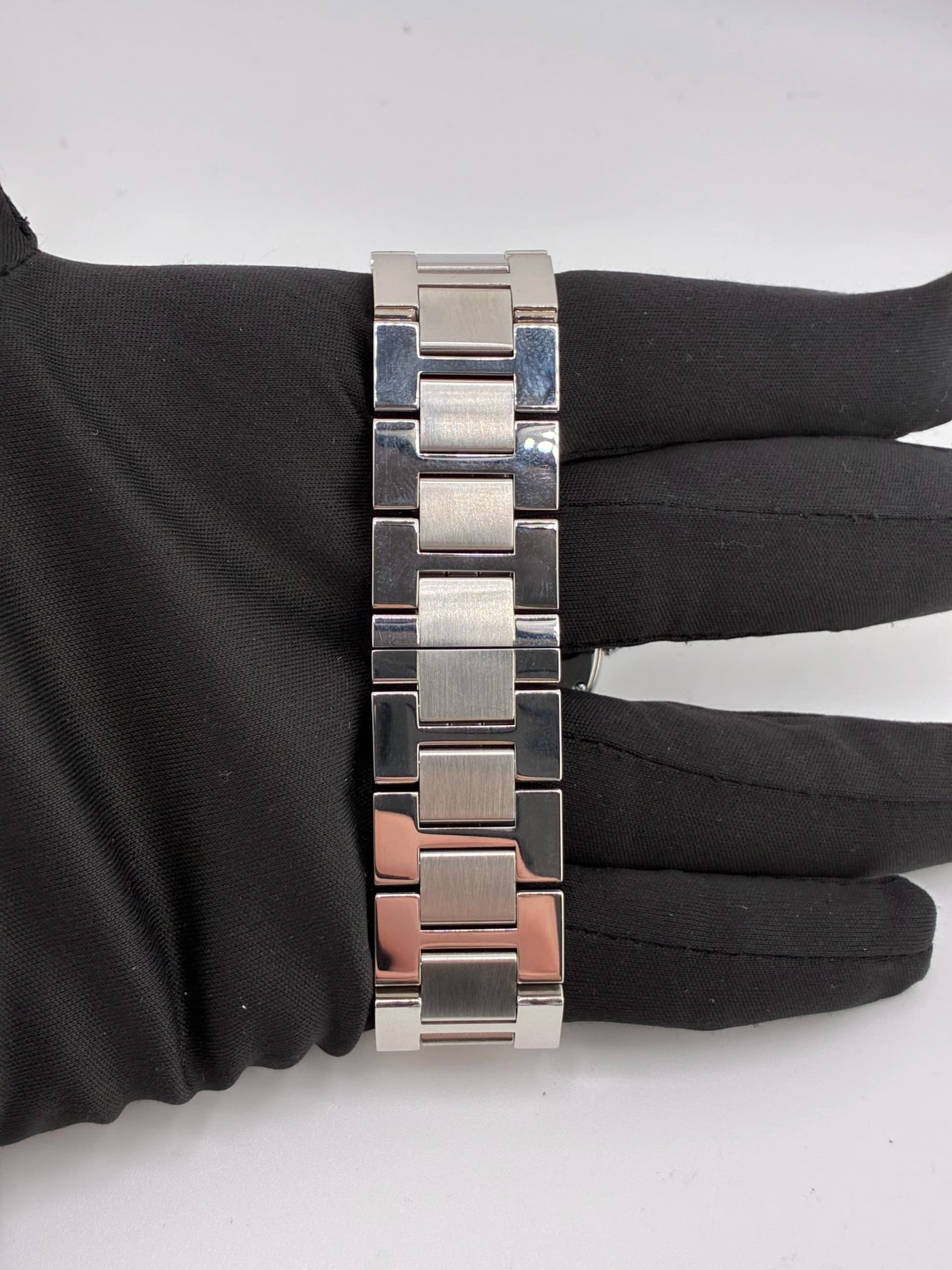 Cartier Ronde Solo, view 5