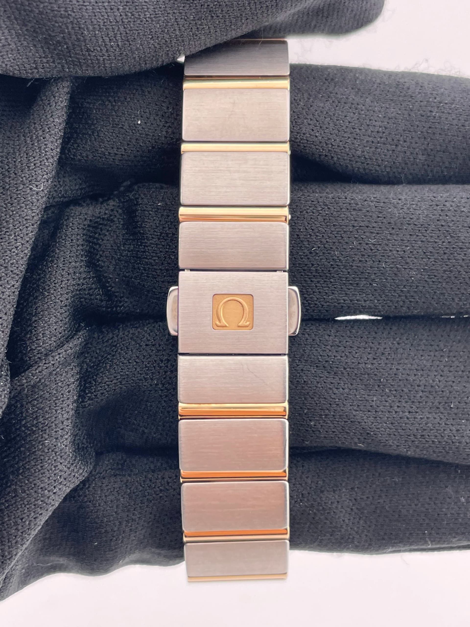 Omega Constellation, view 5