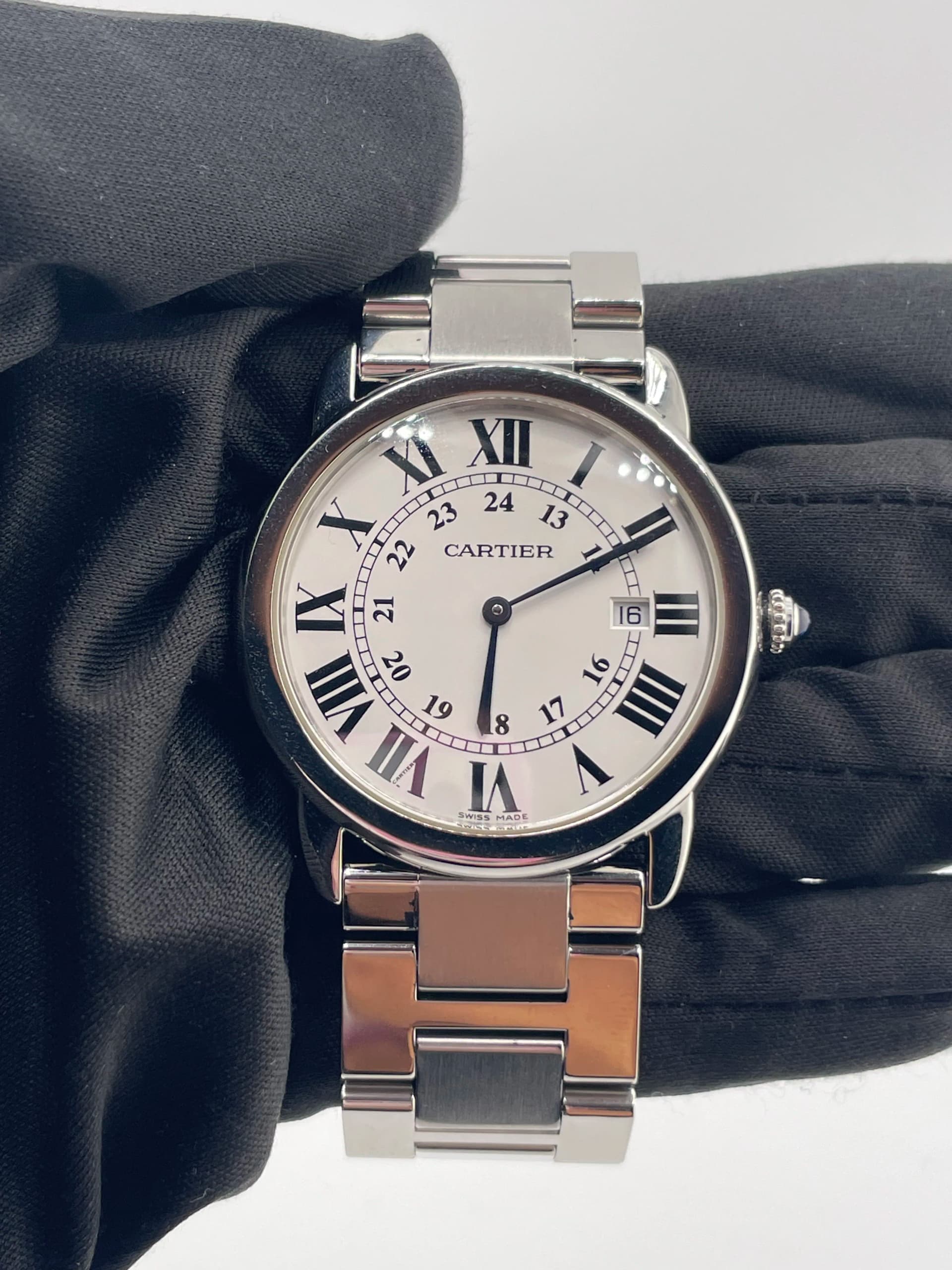 Cartier Ronde Solo, view 3