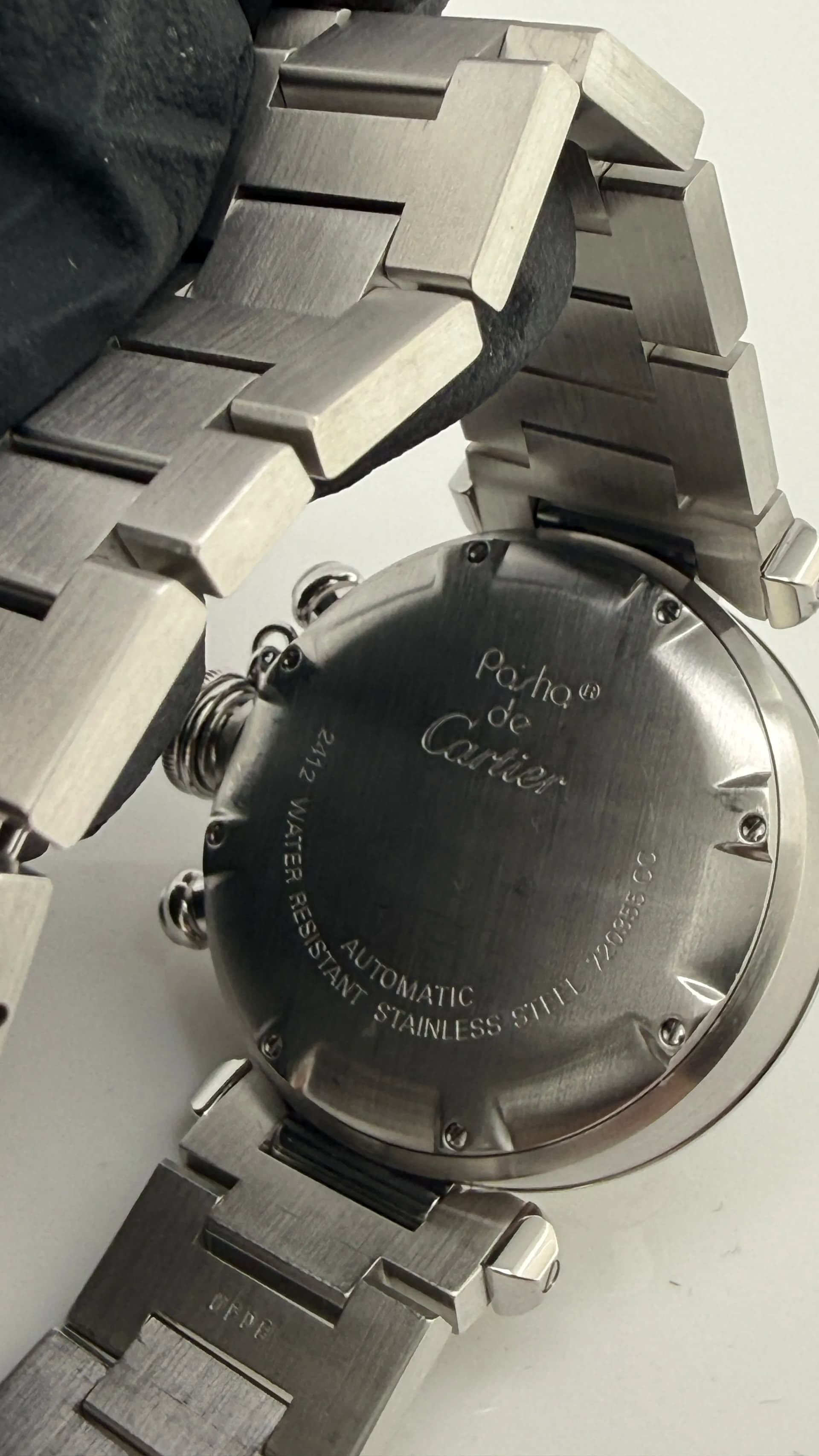 Cartier Pasha Midsize Chronograph, view 5