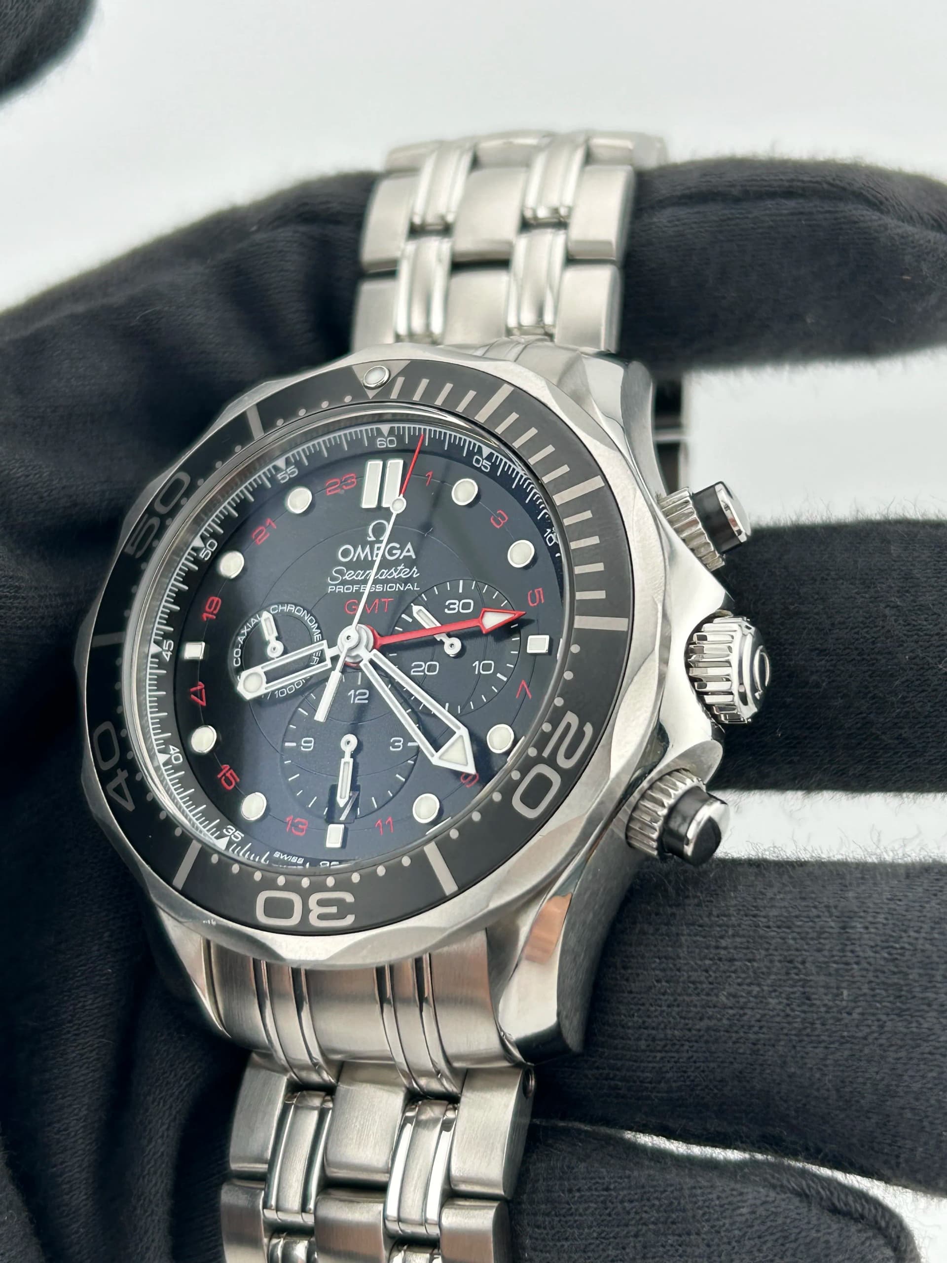 Omega Seamaster, view 4