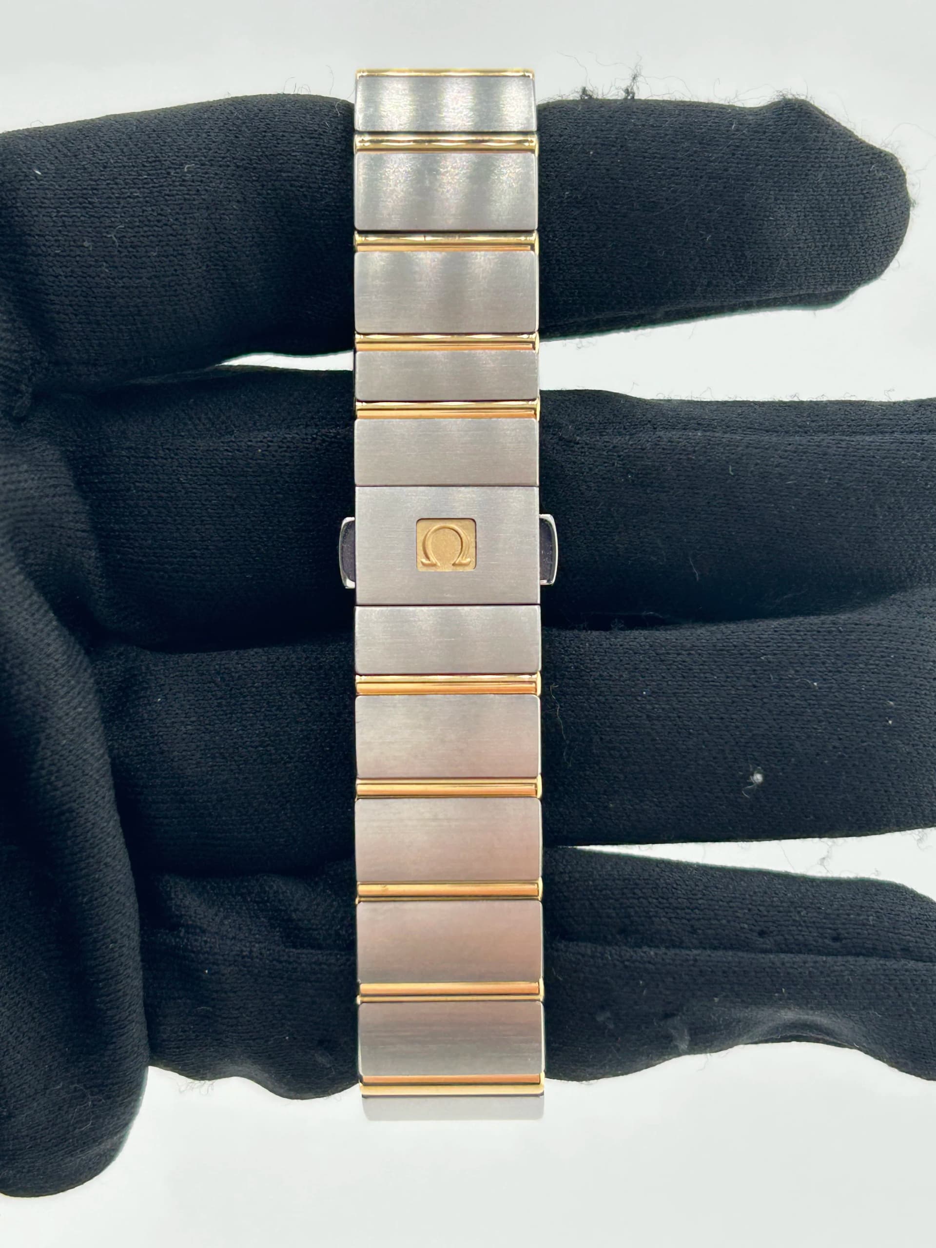 Omega Constellation, view 5