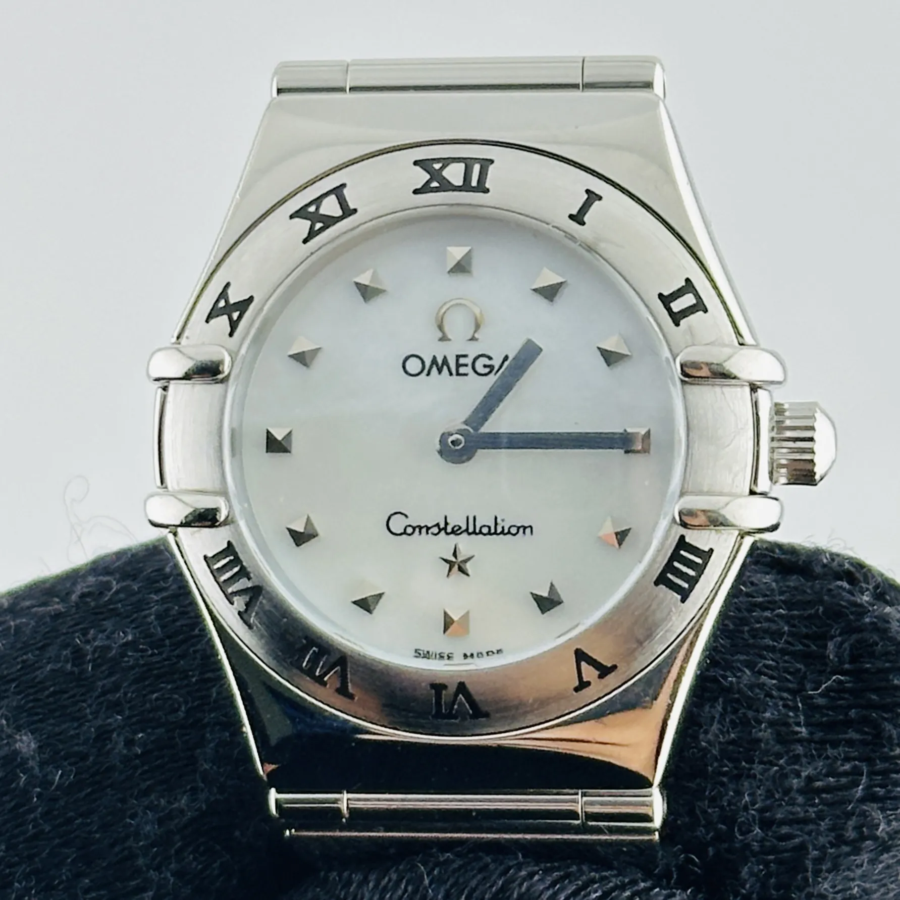 Omega Constellation, view 3