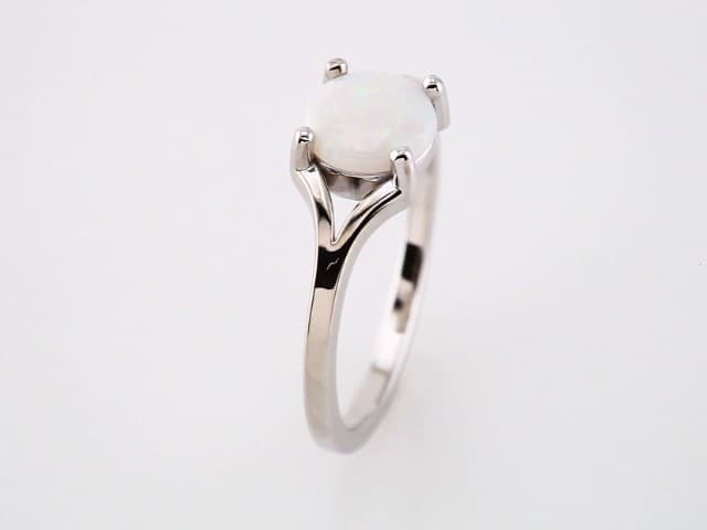 Cabochon Ring view 3