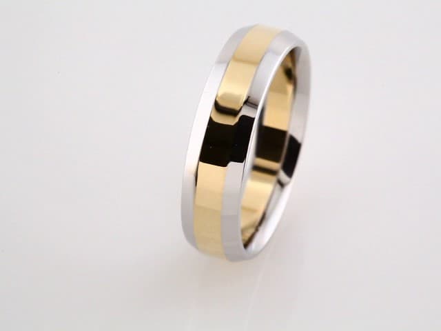 14K White/Yellow 6 mm Beveled-Edge Inlay Comfort-Fit Flat Band Size 10 view 3