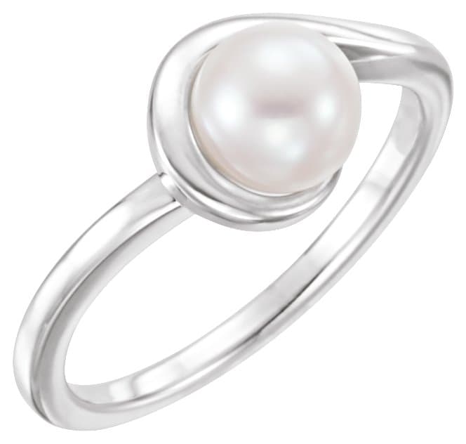 14K White Cultured White Freshwater Pearl Ring