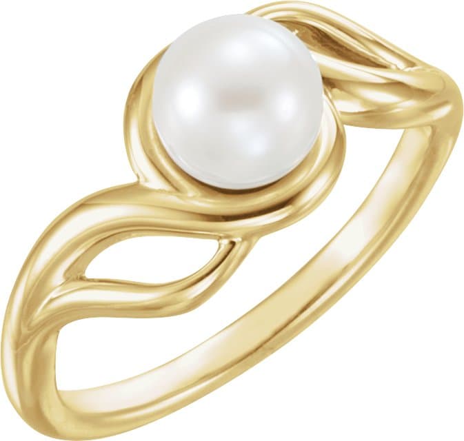 14K White Cultured White Freshwater Pearl Ring