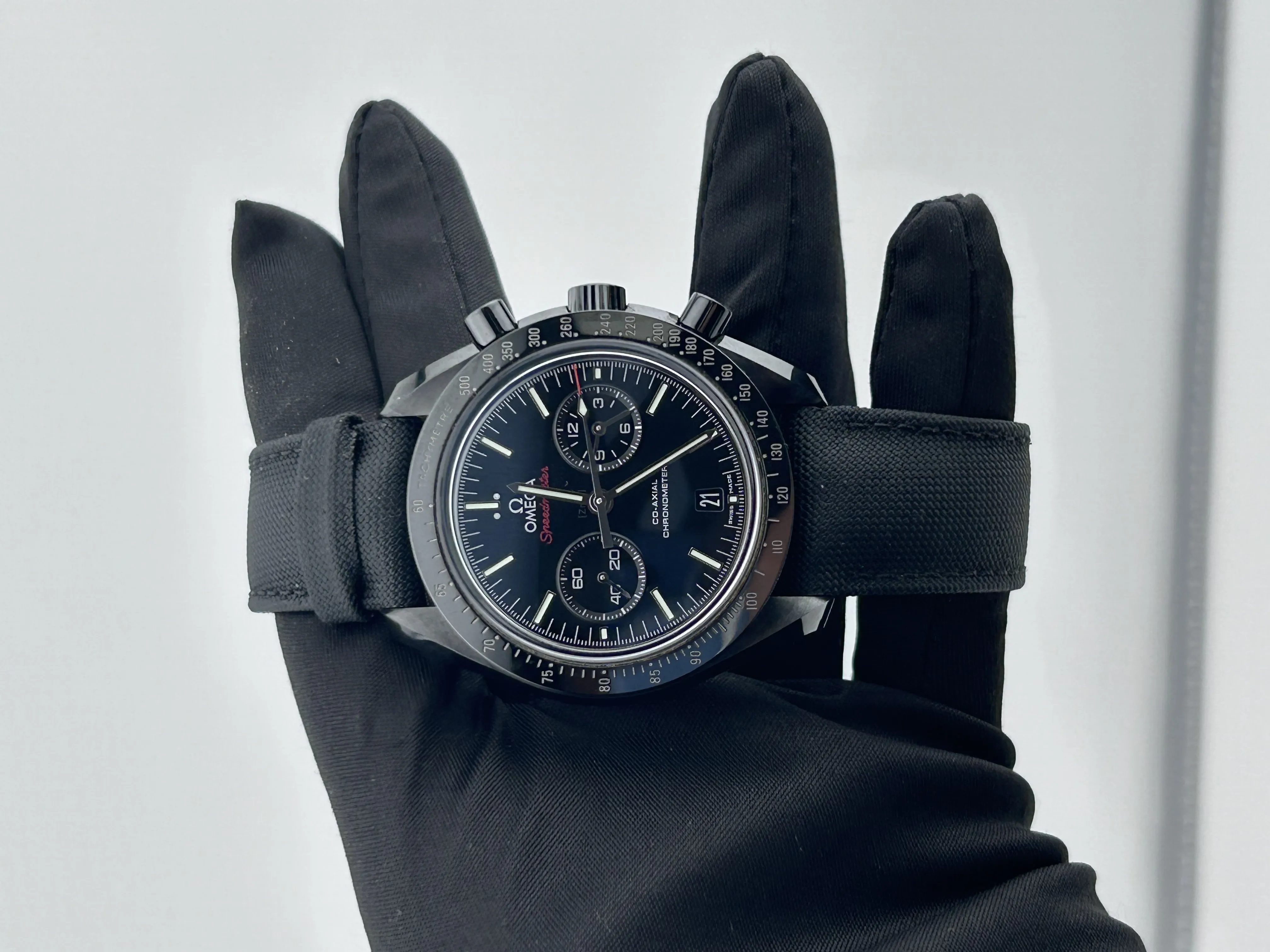 Omega Speedmaster Dark Side Of The Moon