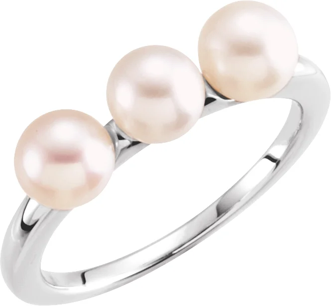 Three-Stone Pearl Ring