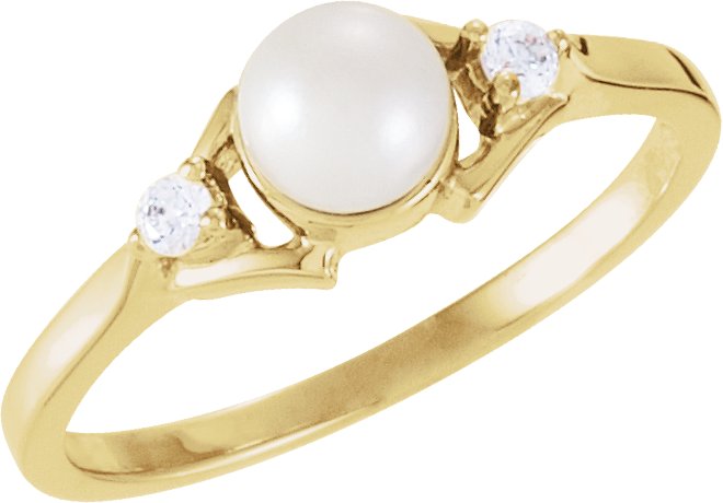 Accented Pearl Ring