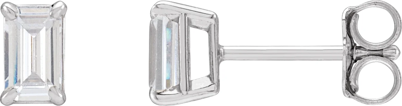 Lab-Grown Diamond Stud Earrings