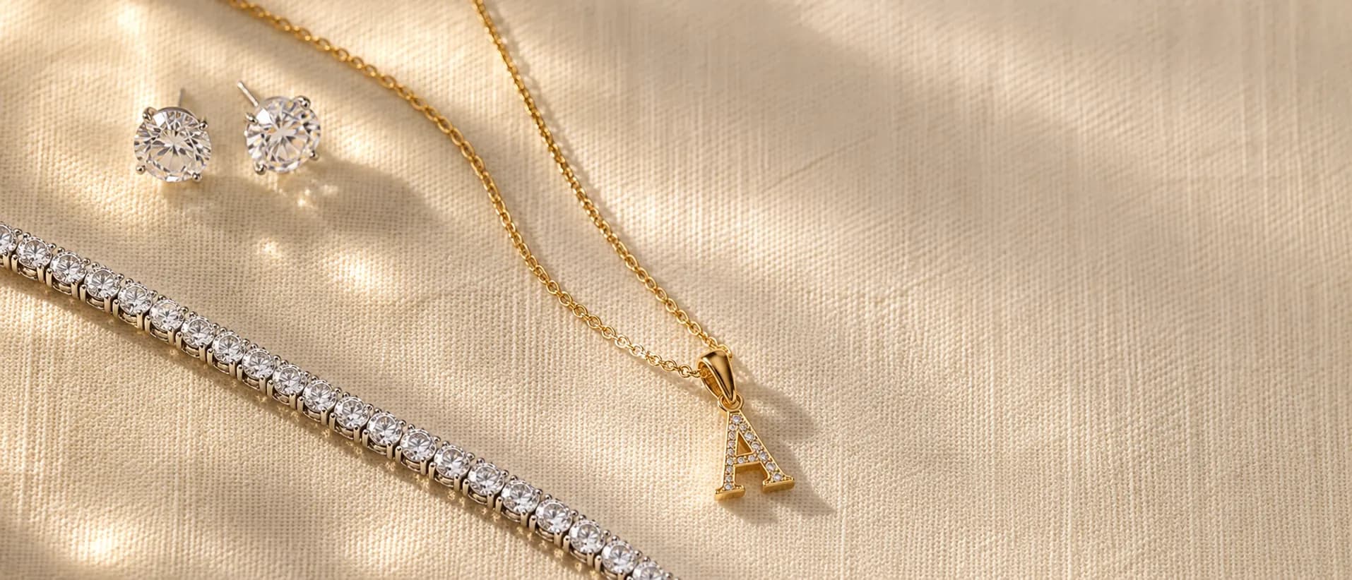 Christmas jewelry gifts at ATL Luxury Jewelers Atlanta