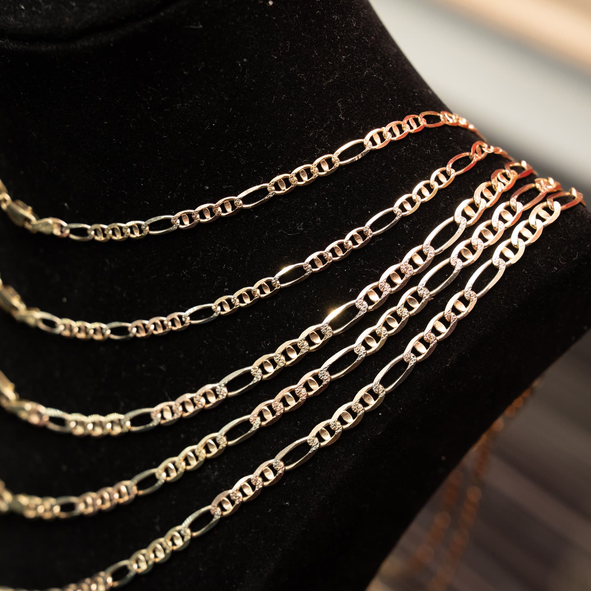 Solid 14K Tri-tone Gold Figaro Chain, 4.5mm Wide, Diamond-cut Finish, Made To Order., view 3