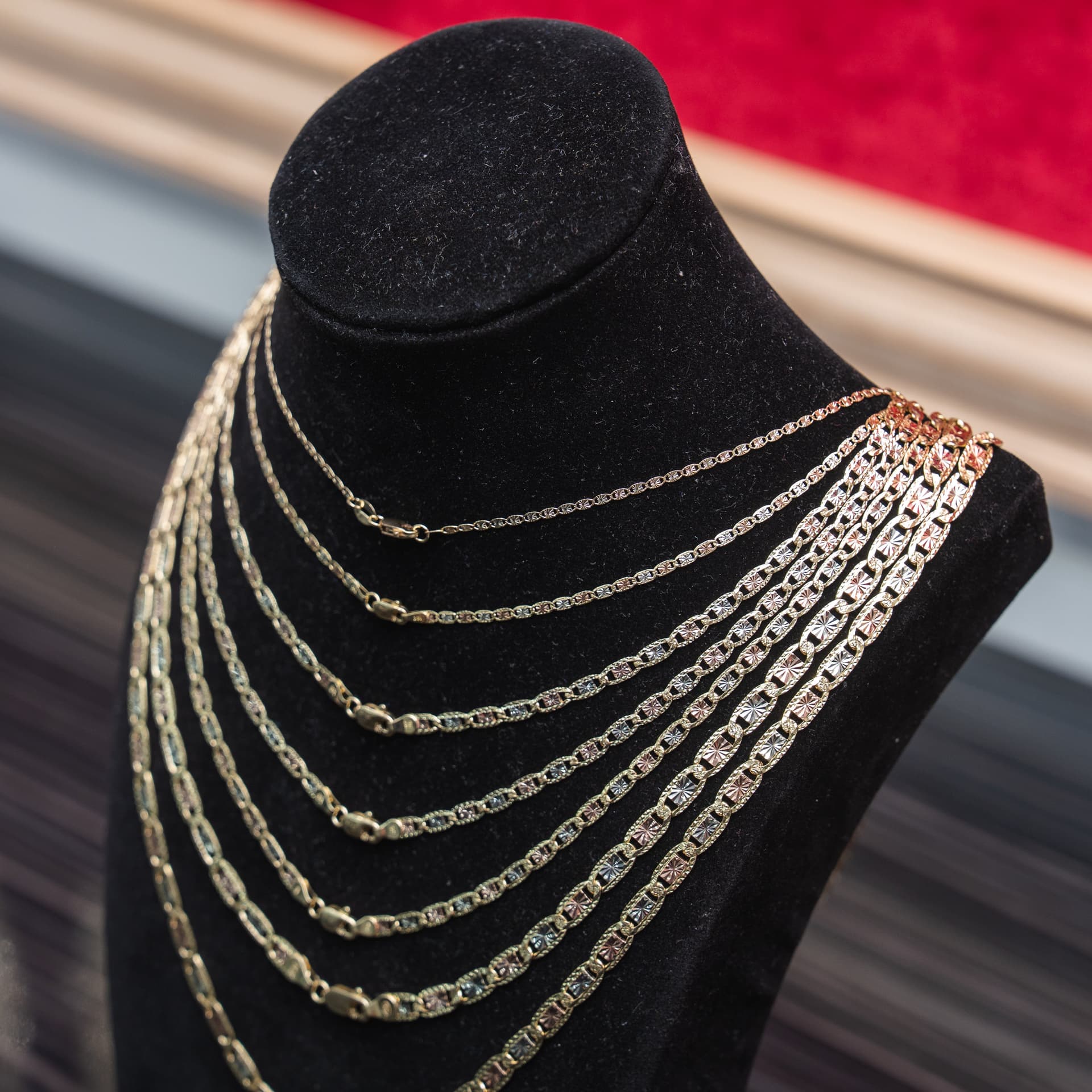 Solid 14K Tri-tone Gold Square Valentino Chain, 3mm Wide, Diamond-cut Finish, Made To Order., view 3