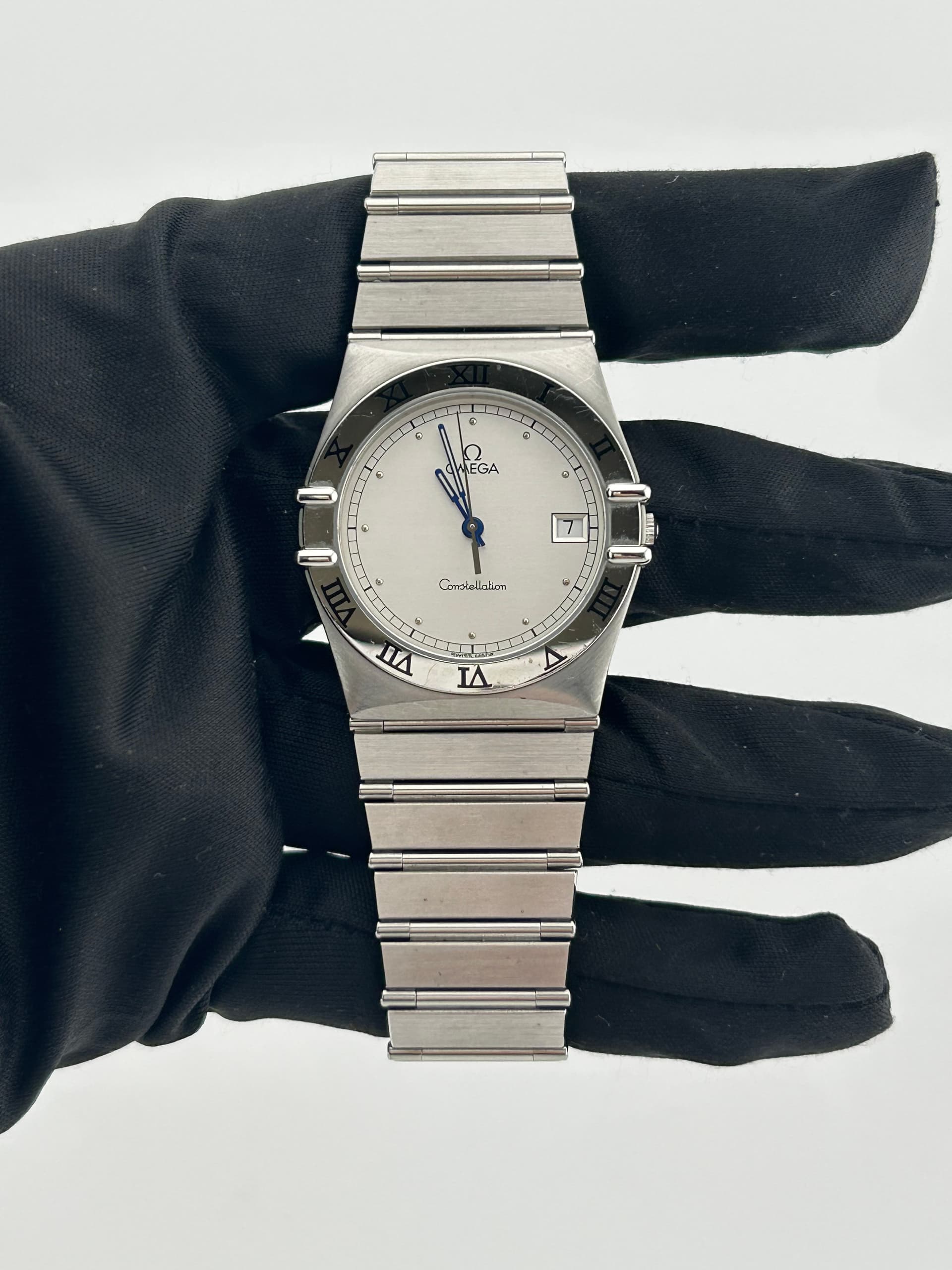 Omega Constellation, view 3