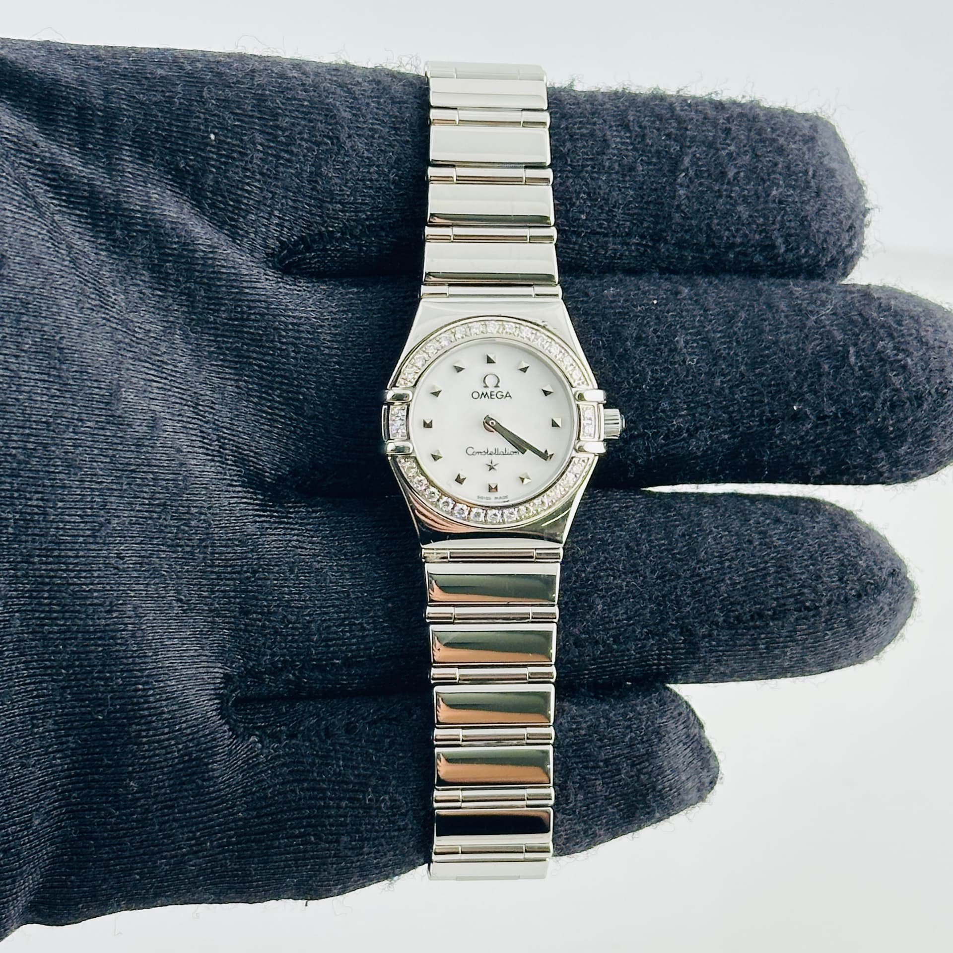 Omega Constellation, view 4