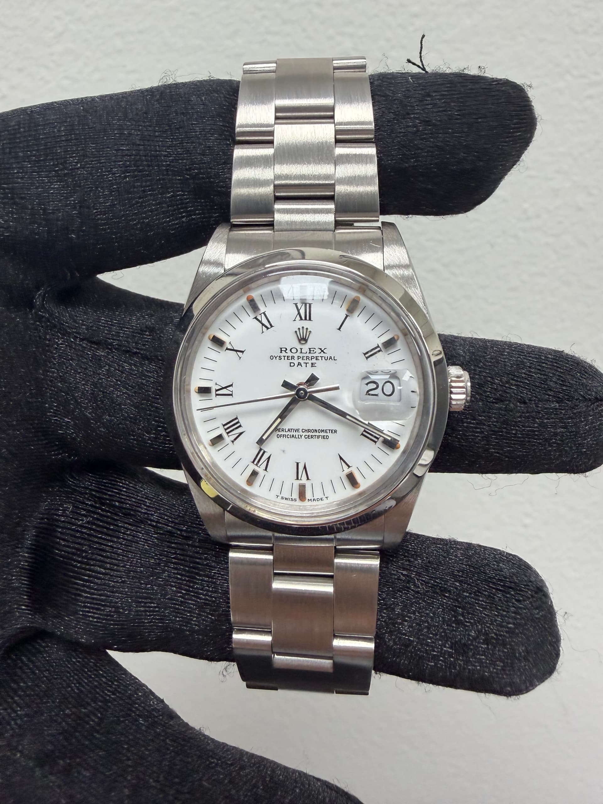 Rolex Oysterdate, view 3