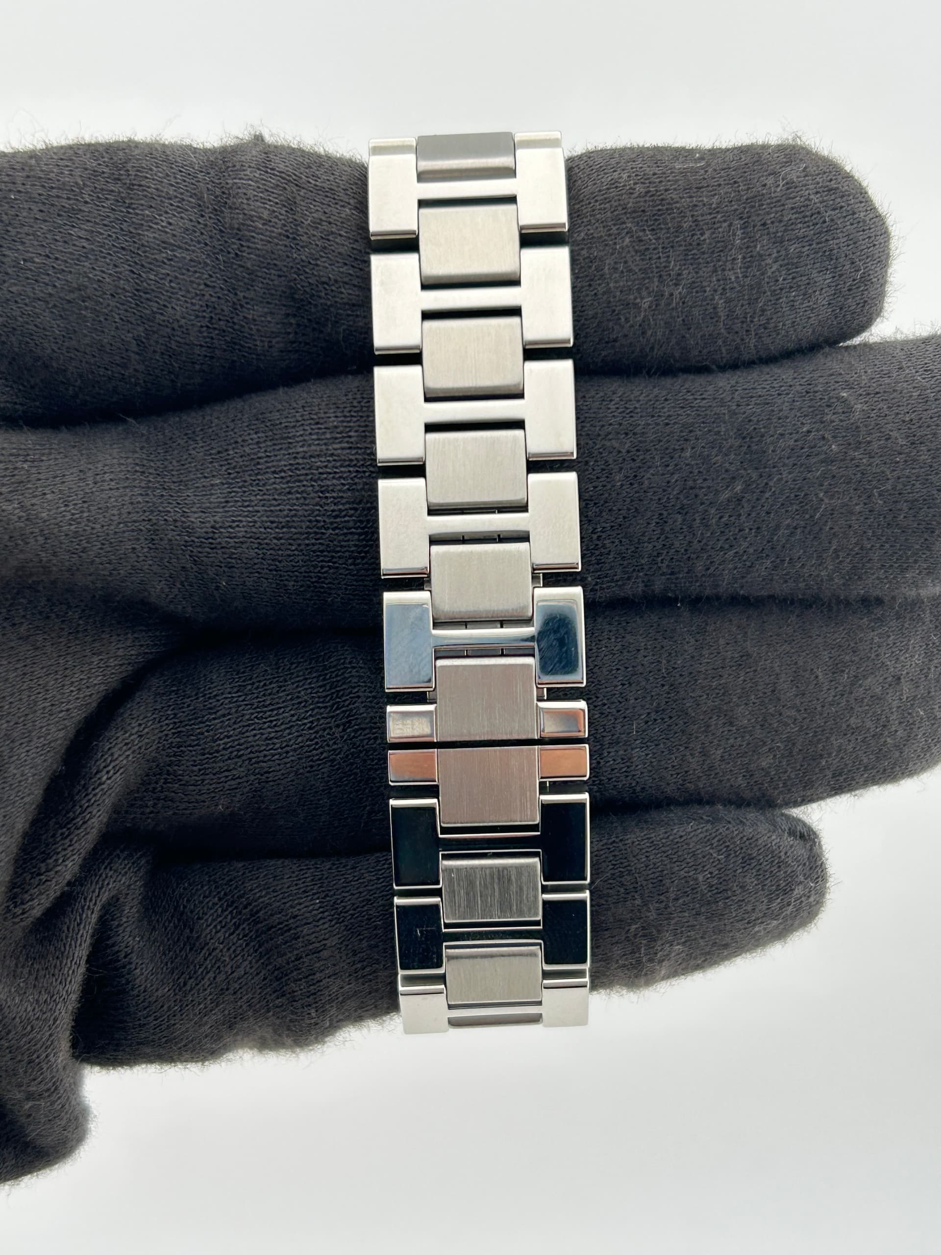 Cartier Ronde Solo, view 5