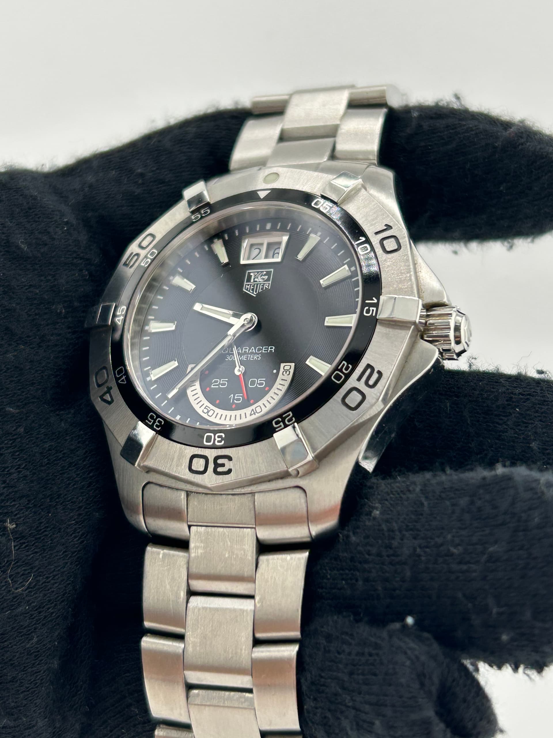 TAG Heuer Aquaracer Grande Date, view 4