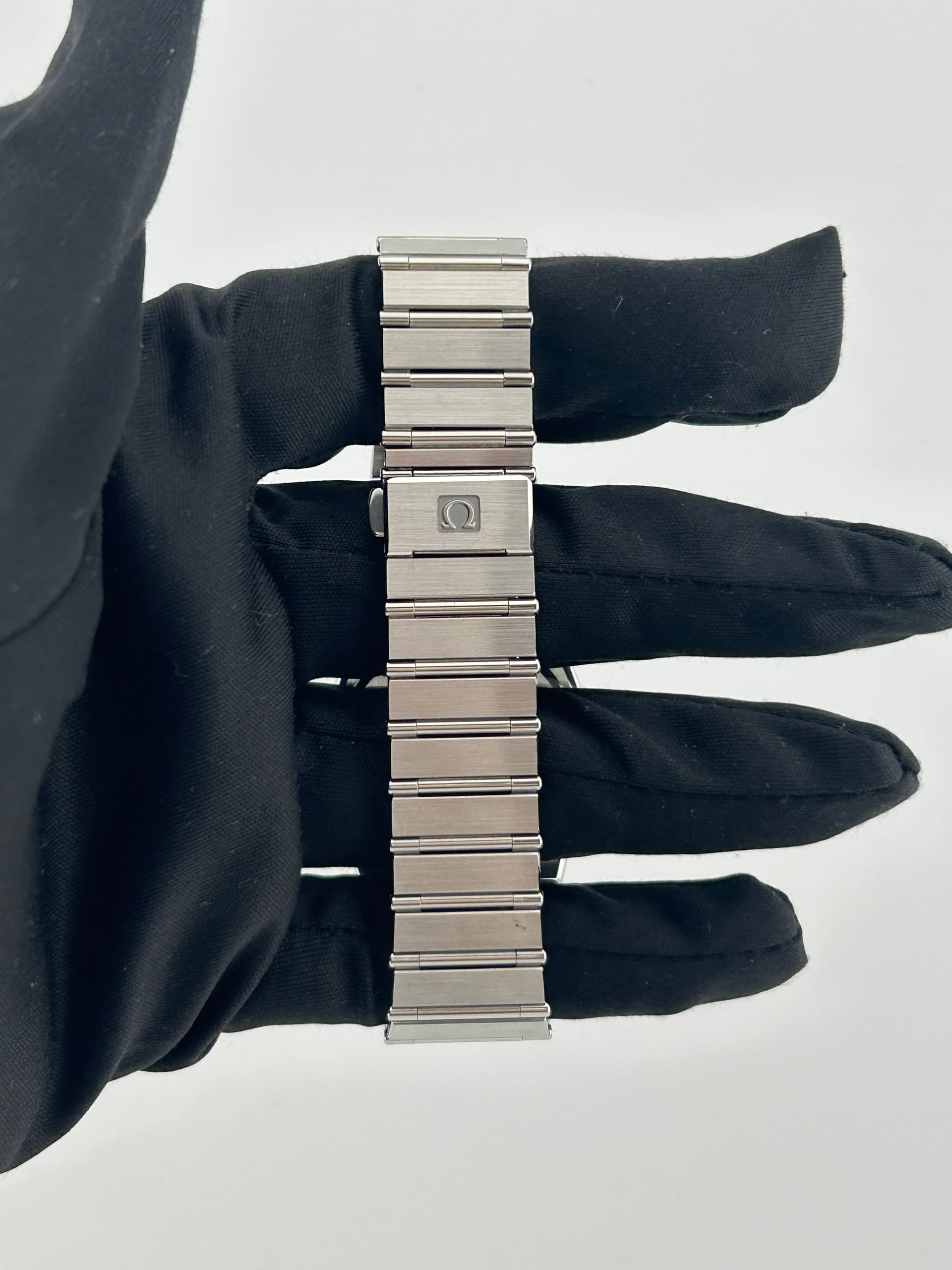 Omega Constellation, view 5