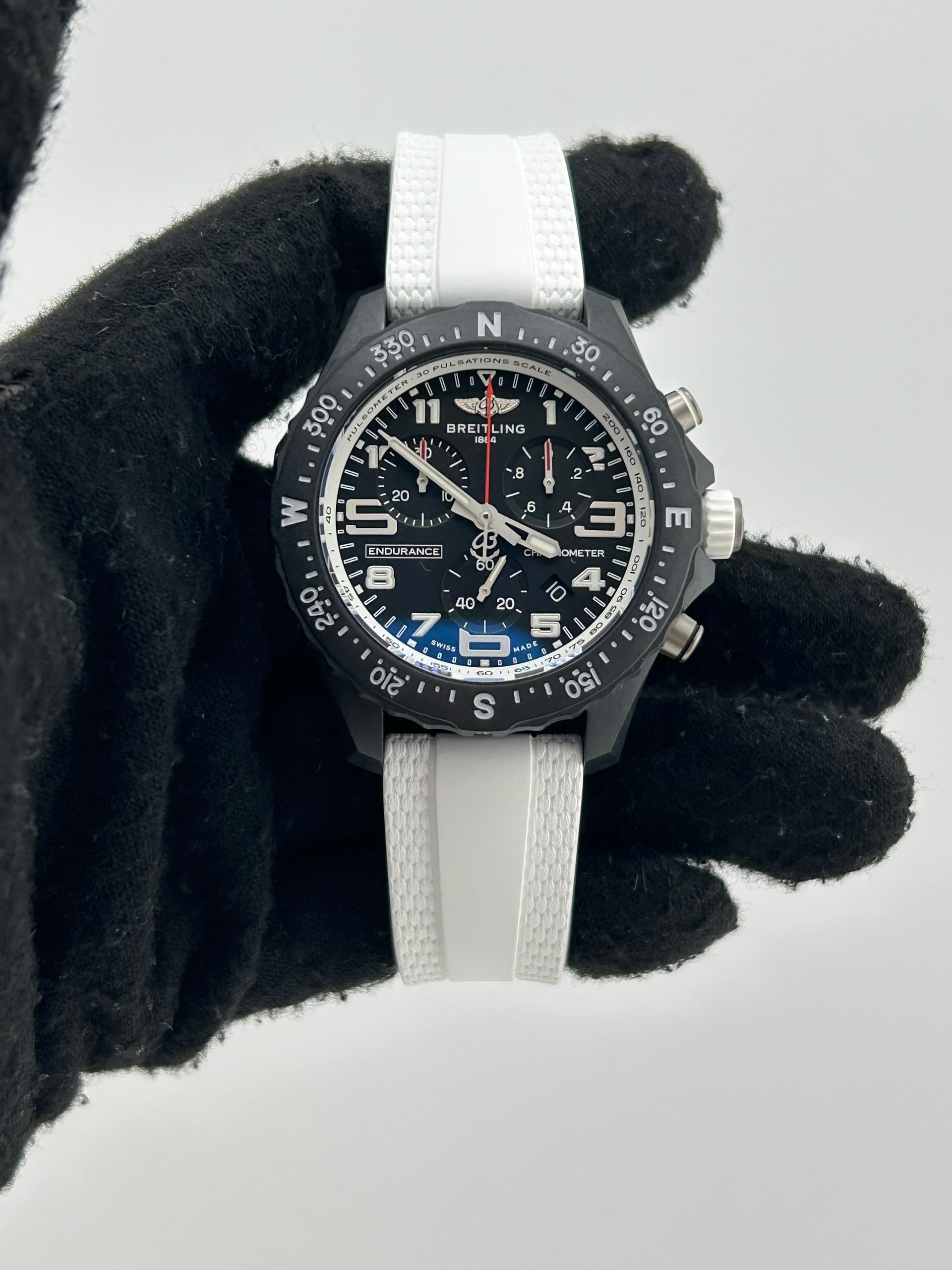 Breitling Endurance Pro, view 3
